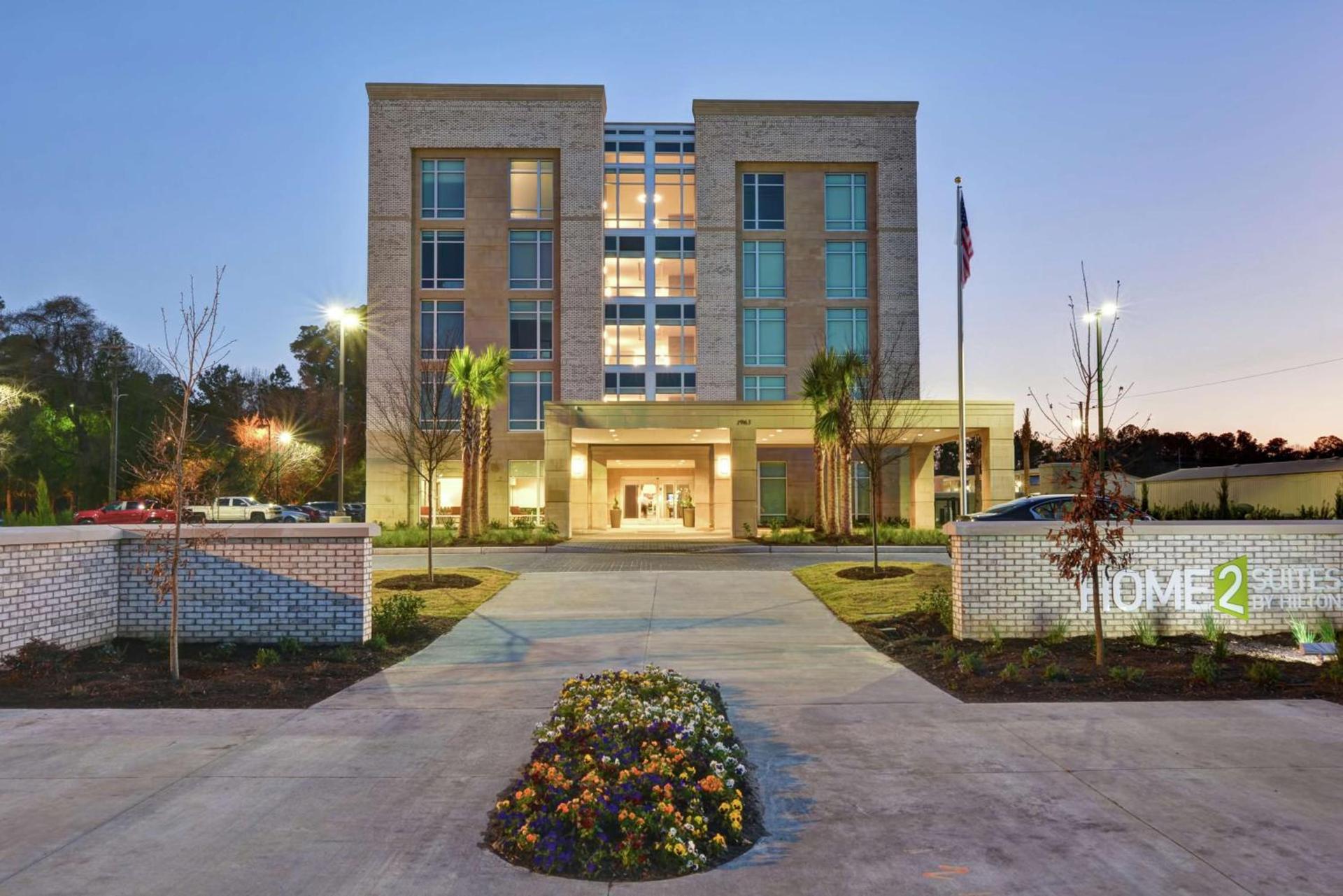 Home2 Suites Charleston West Ashley photo 21