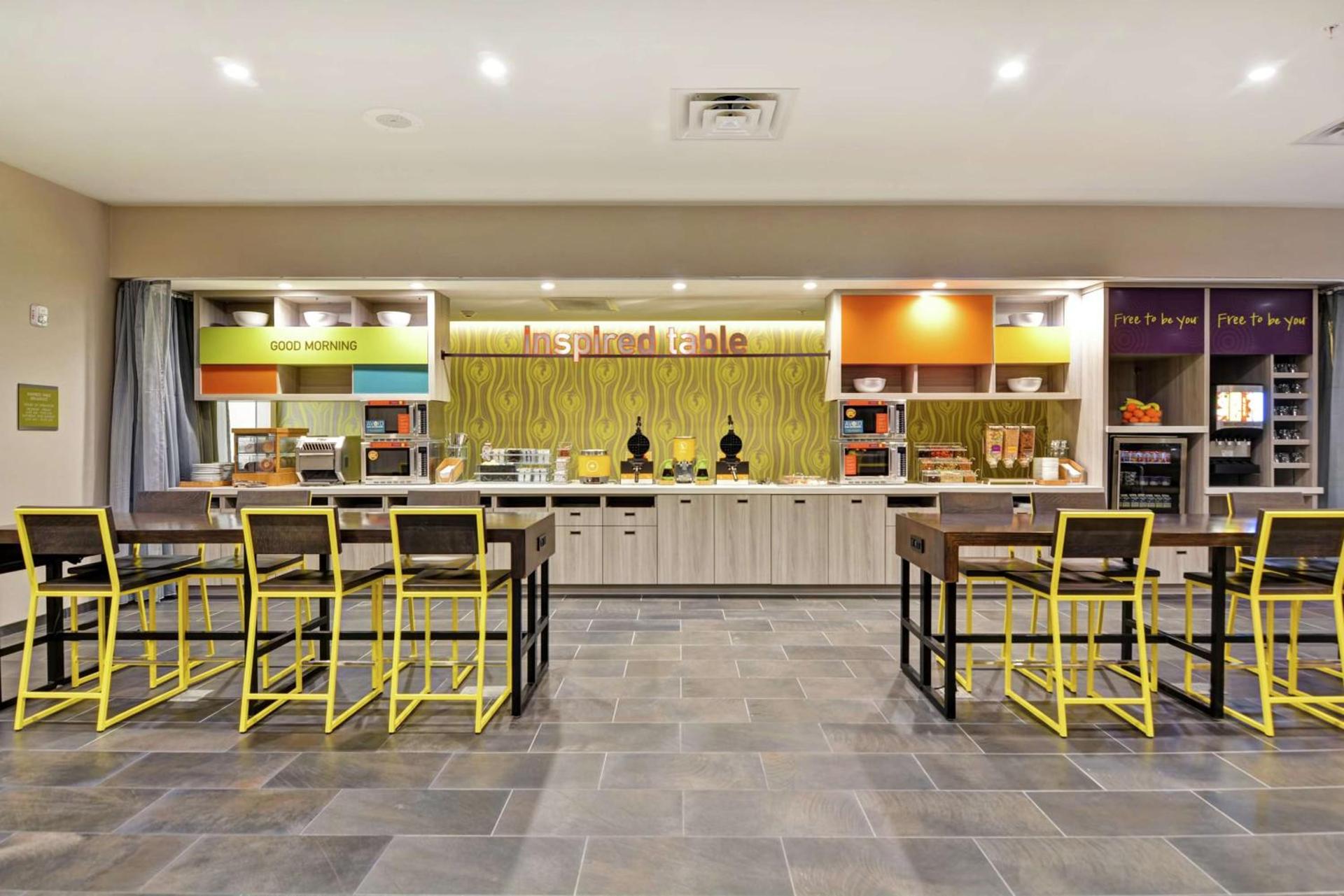 Home2 Suites Charleston West Ashley photo 5