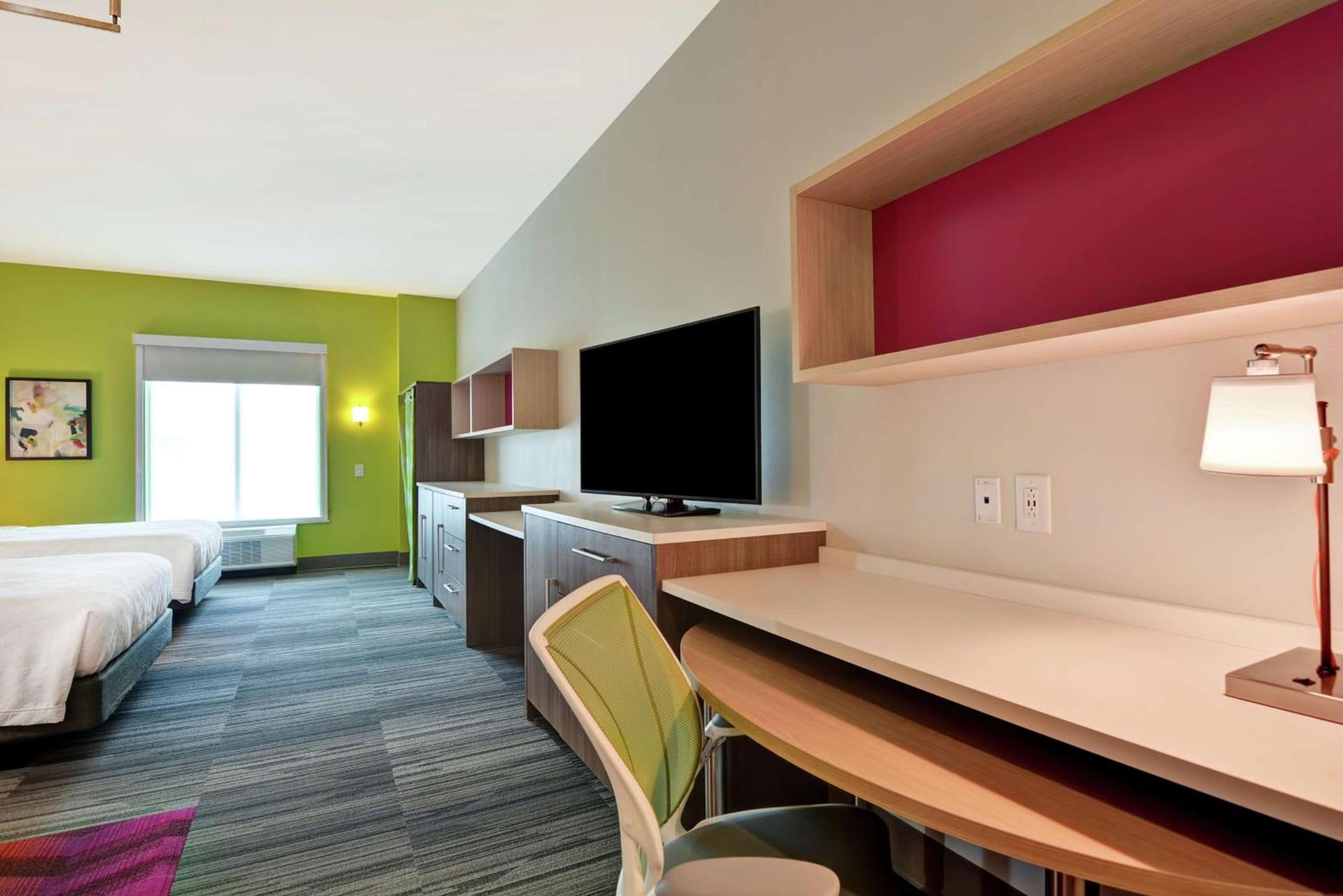 Home2 Suites Charleston West Ashley photo 16