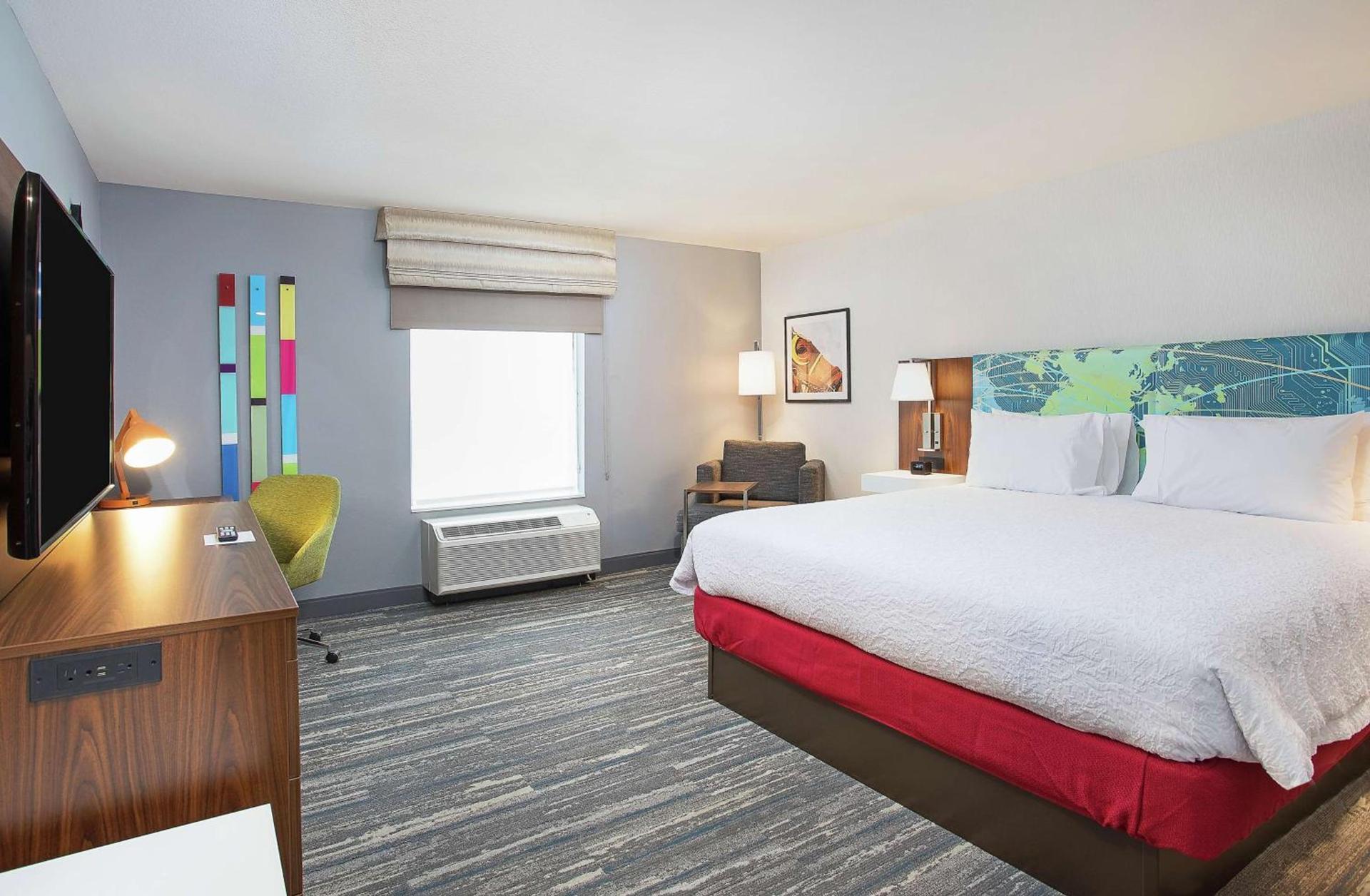 Hampton Inn Simpsonville photo 14