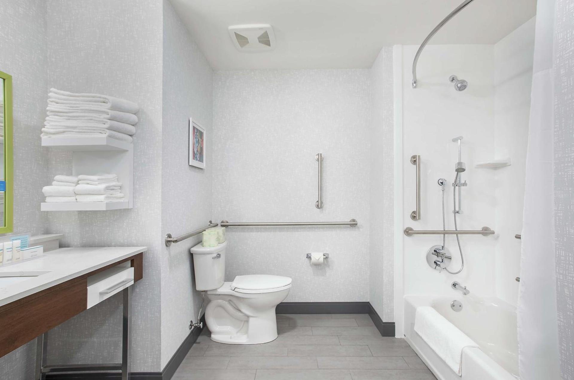 Hampton Inn Simpsonville photo 15