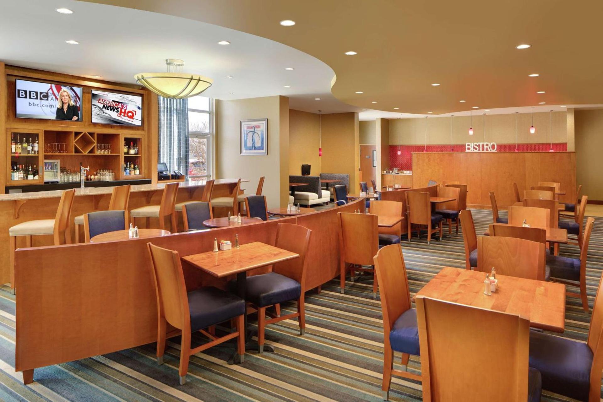 DoubleTree Richmond Airport photo 28