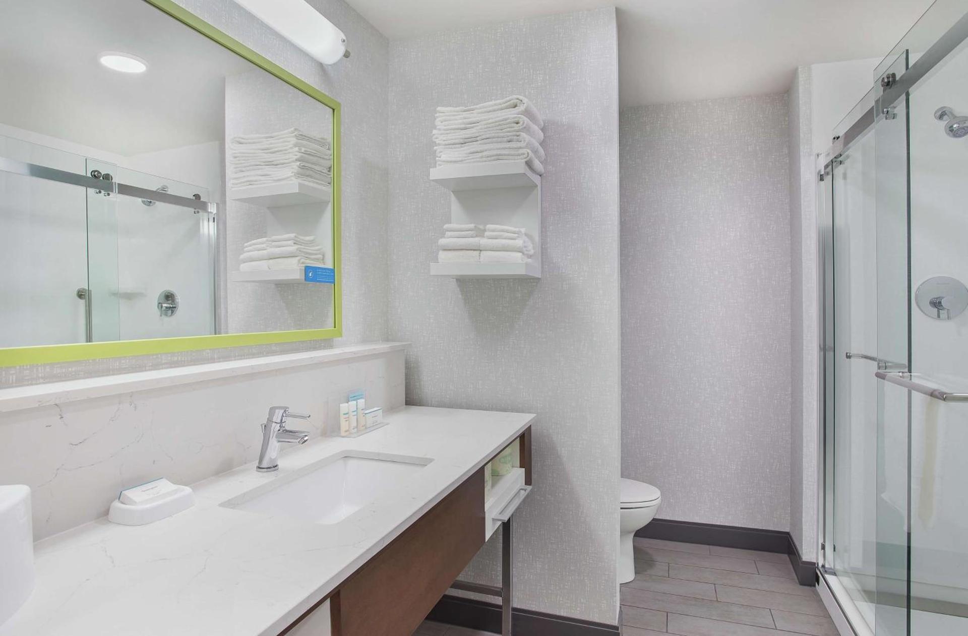 Hampton Inn Simpsonville photo 23