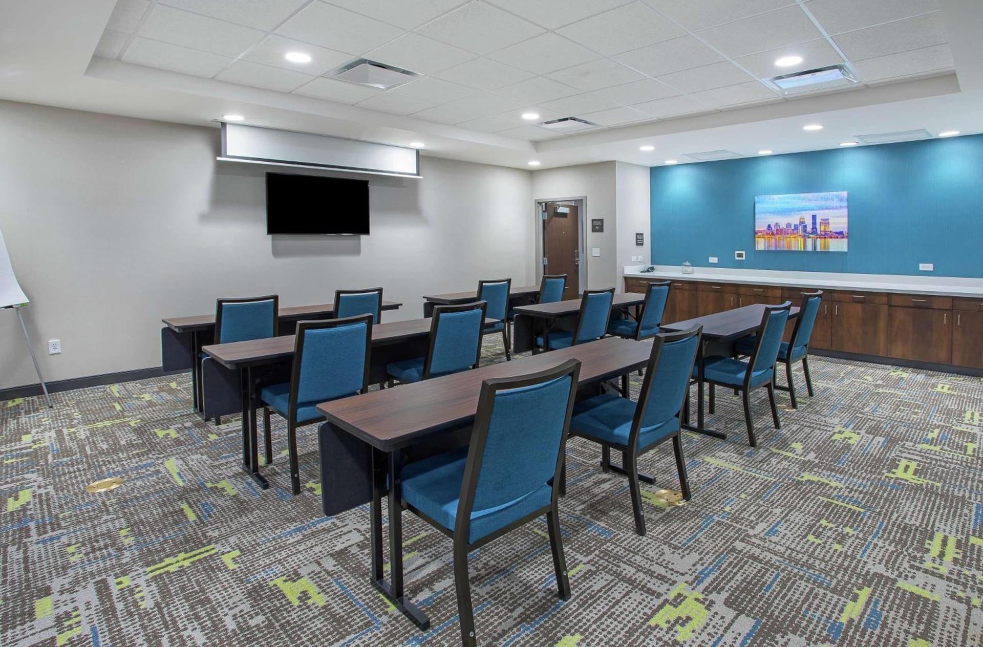 Hampton Inn Simpsonville photo 26