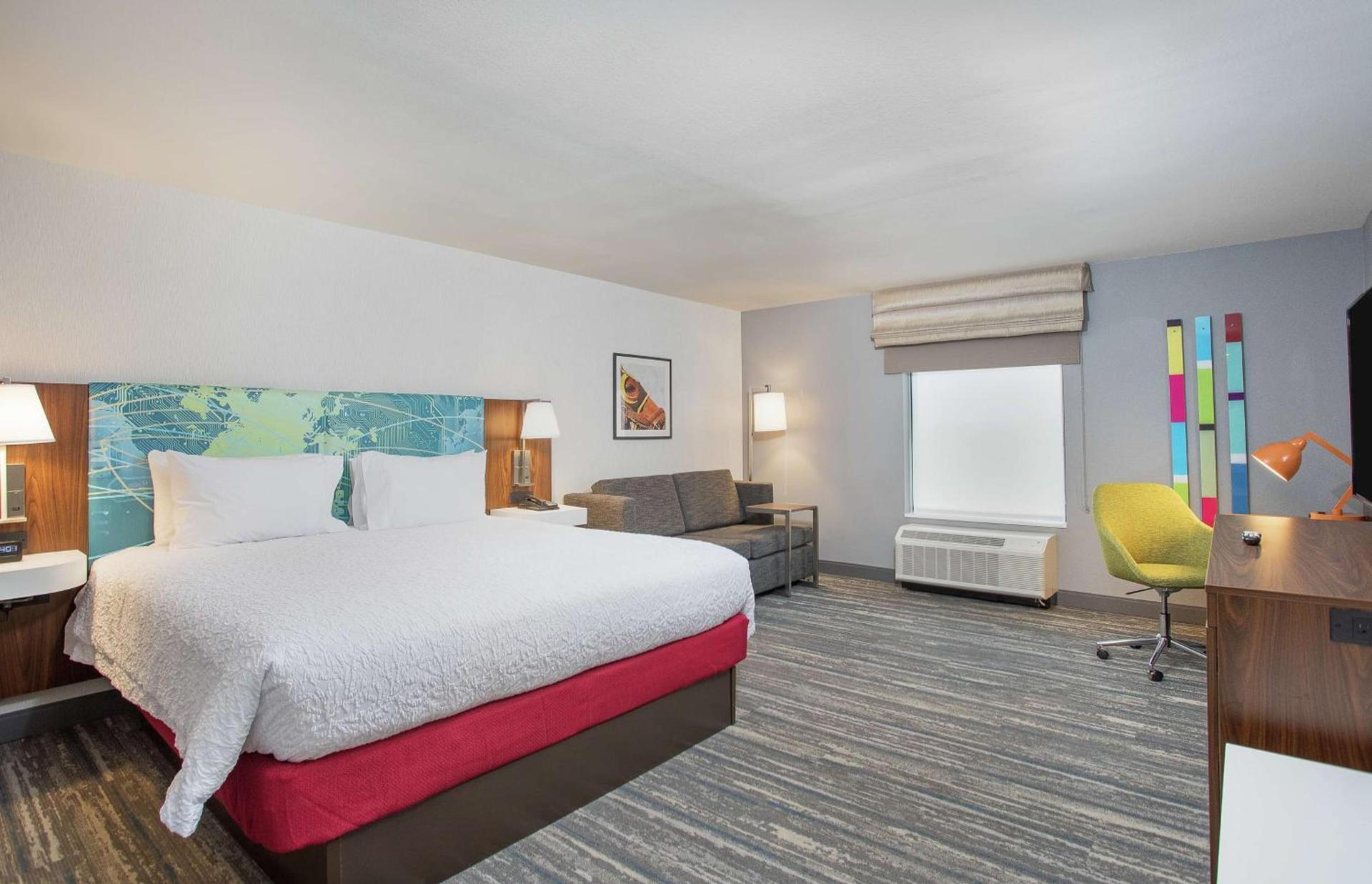Hampton Inn Simpsonville photo 25