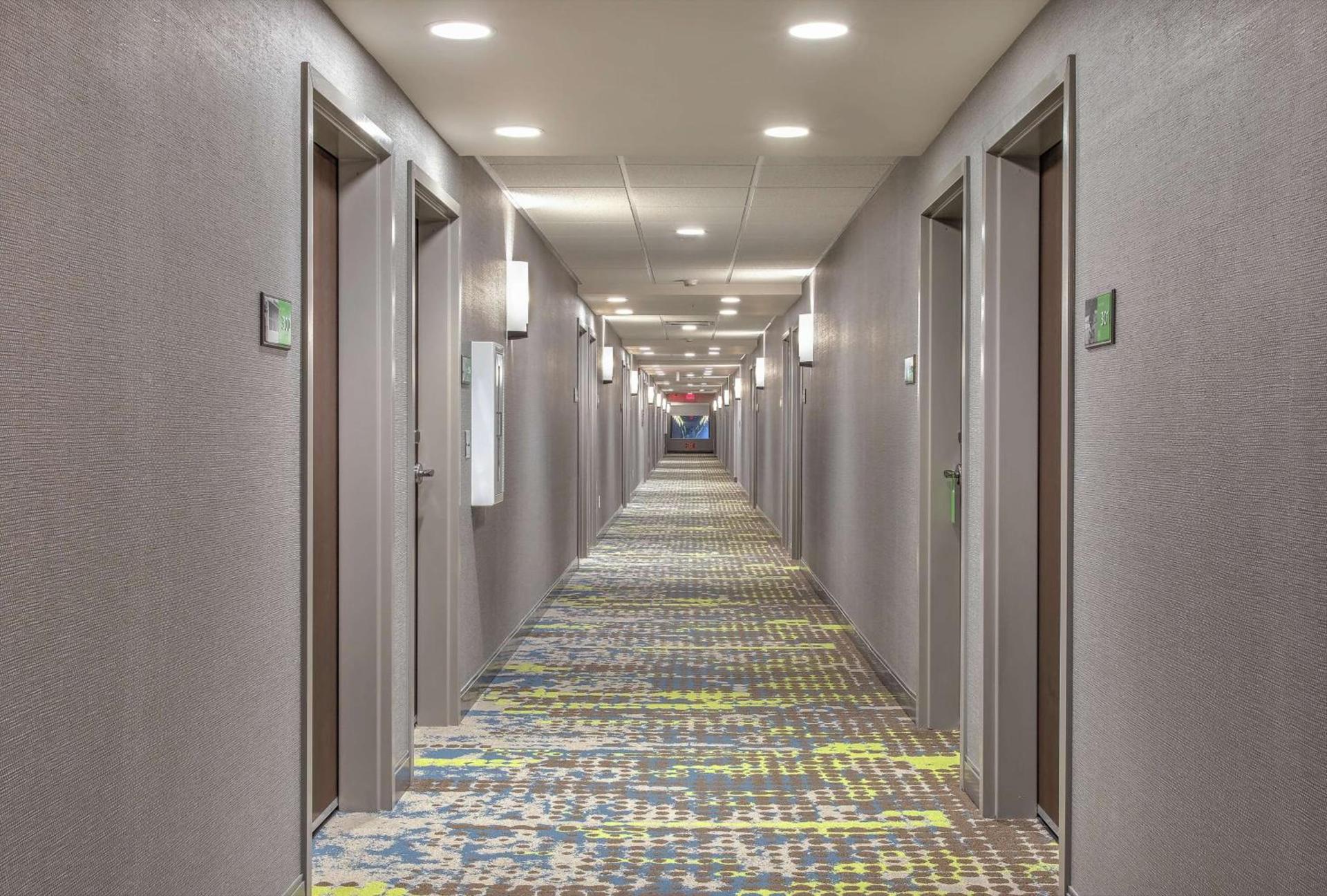 Hampton Inn Simpsonville photo 3