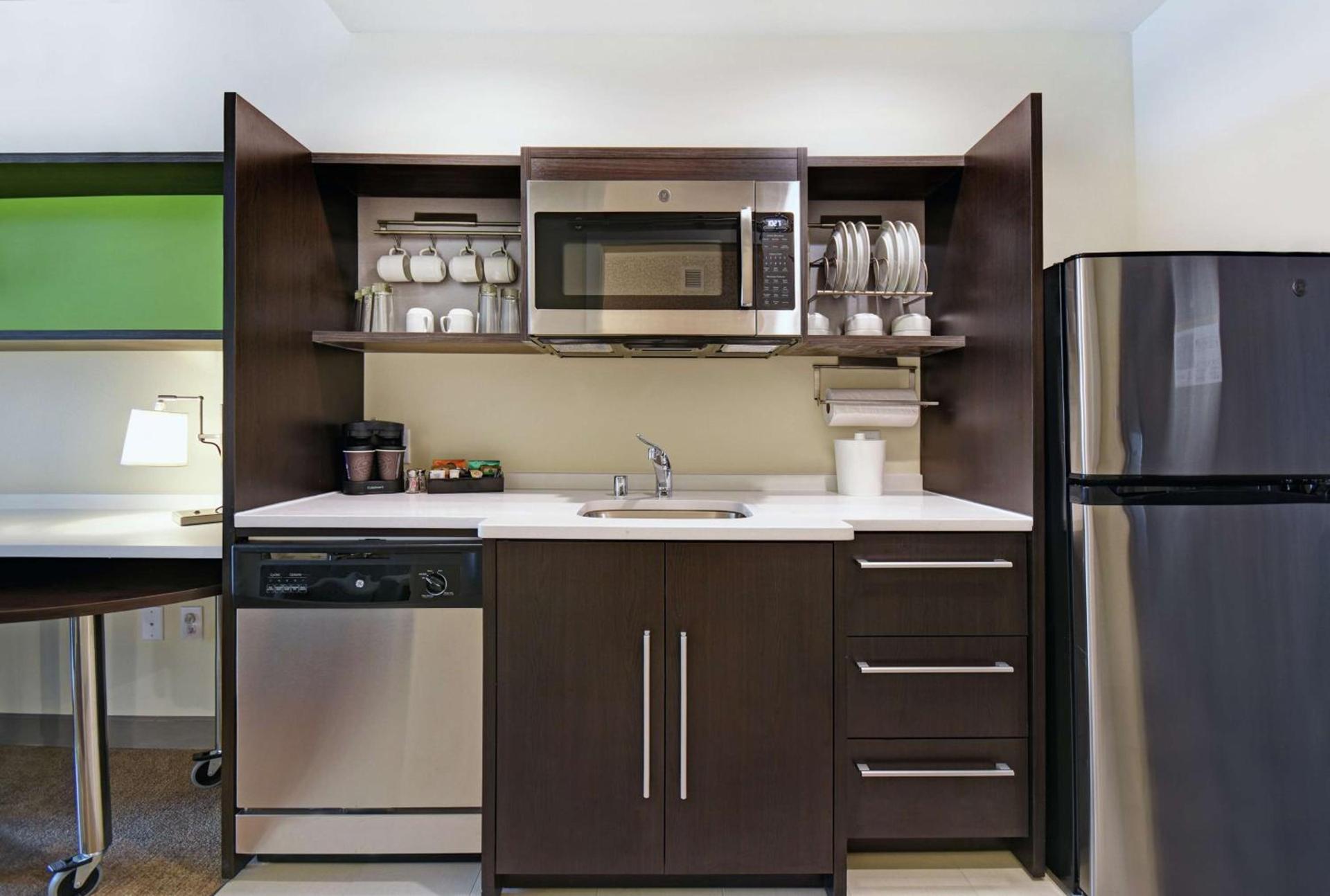 Home2 Suites By Hilton Beloit photo 44