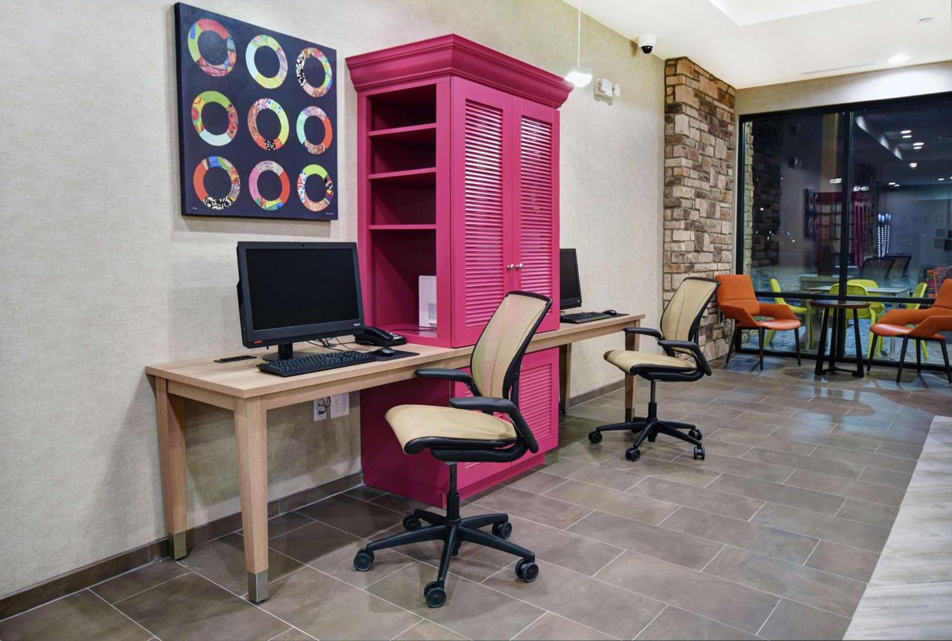 Home2 Suites By Hilton Beloit photo 45