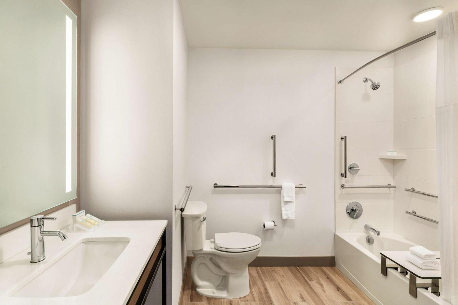 Hilton Garden Inn Seattle Airport photo 16