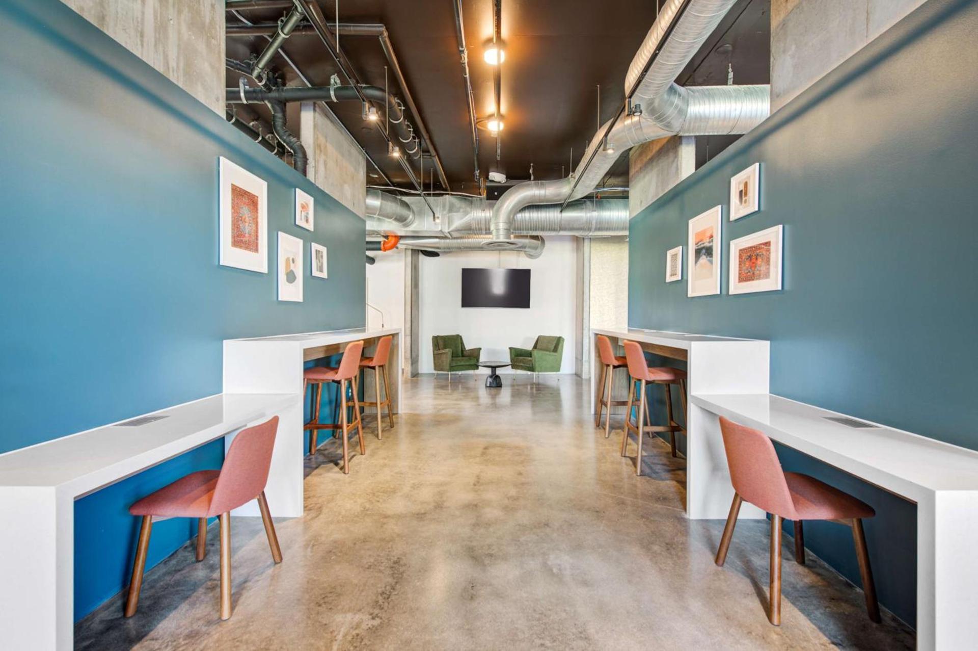 NYLO Las Colinas Hotel, Tapestry Collection by Hilton photo 6
