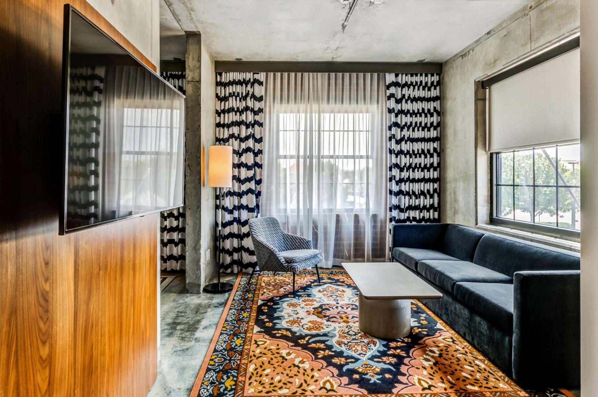 NYLO Las Colinas Hotel, Tapestry Collection by Hilton photo 26