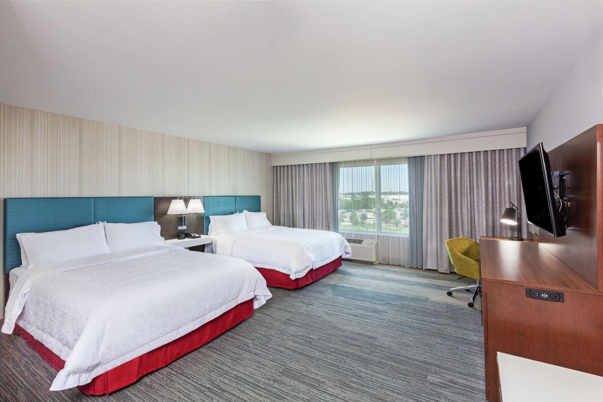 Hampton Inn Gardner photo 15