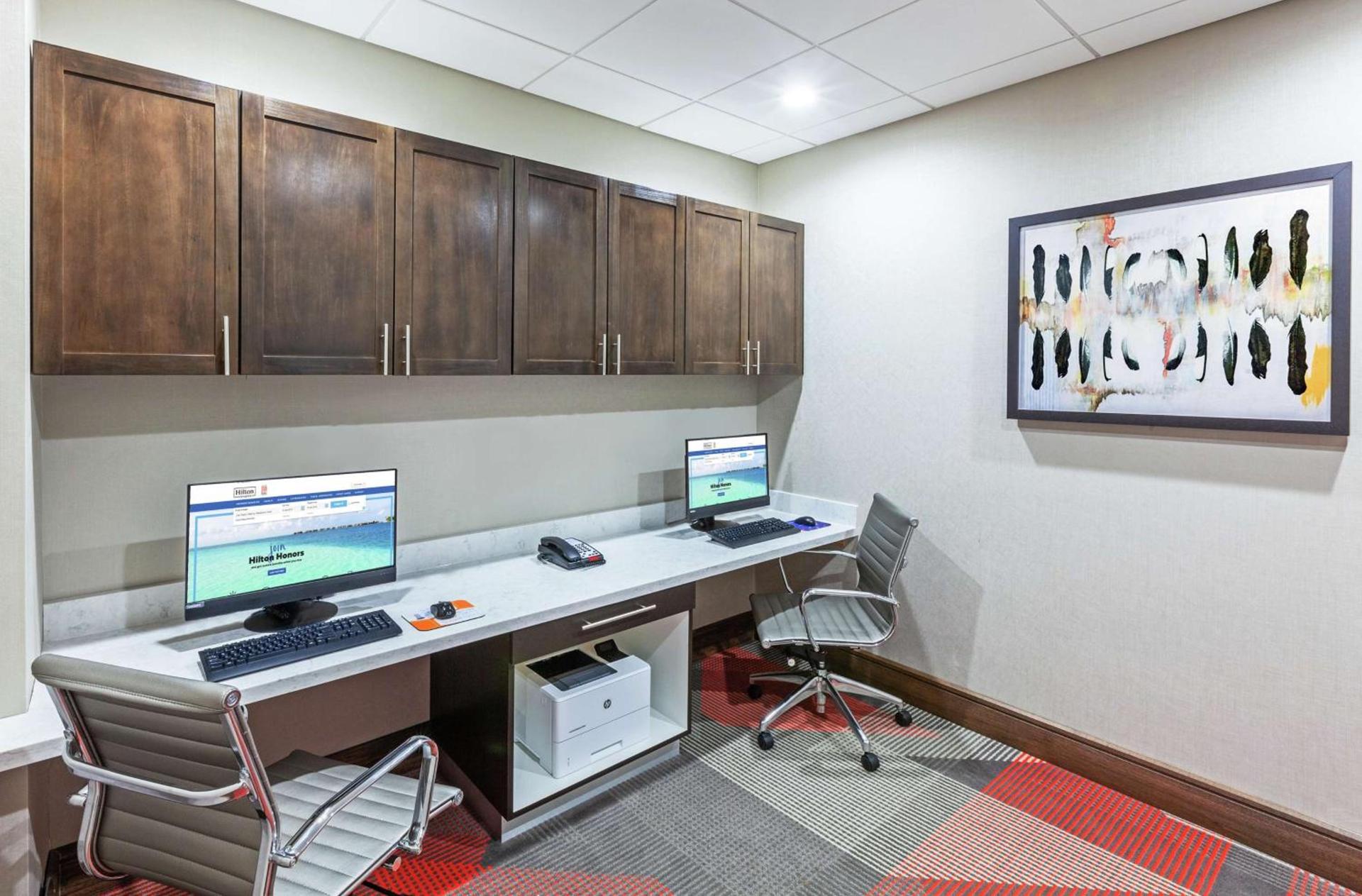 Hampton Inn Gardner photo 29
