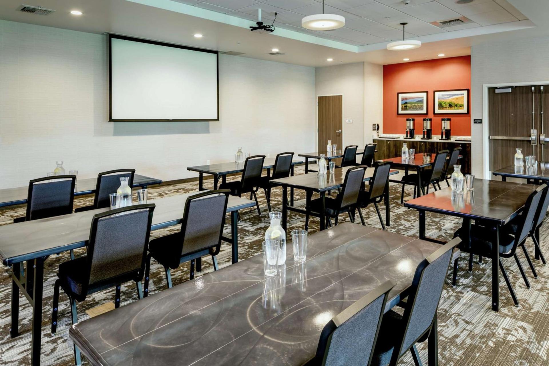 Hilton Garden Inn Wenatchee, Wa photo 9