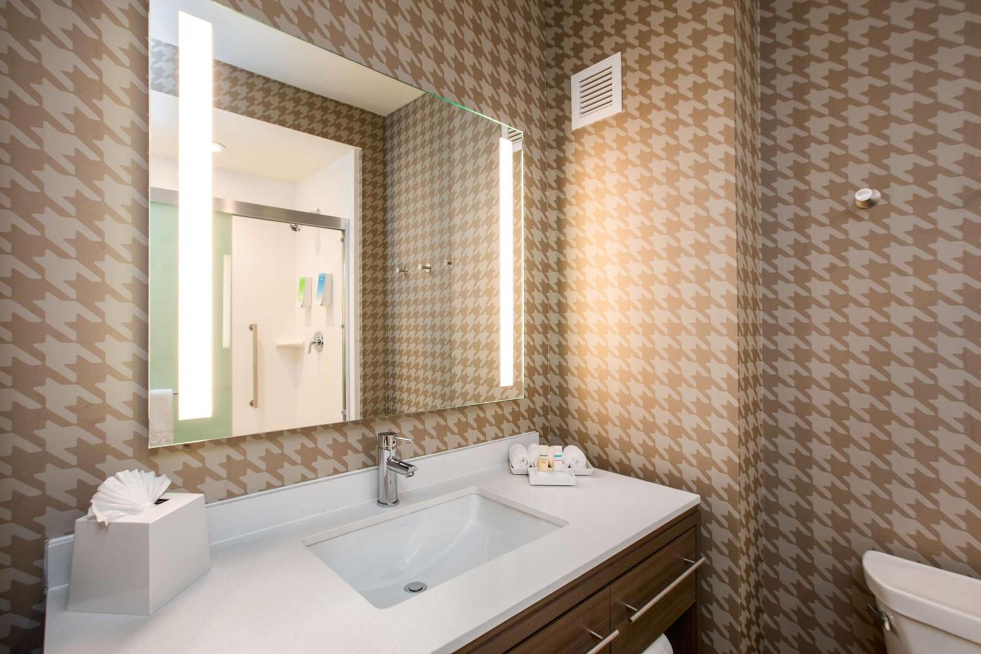 Home2 Suites By Hilton Carlsbad, Ca photo 16