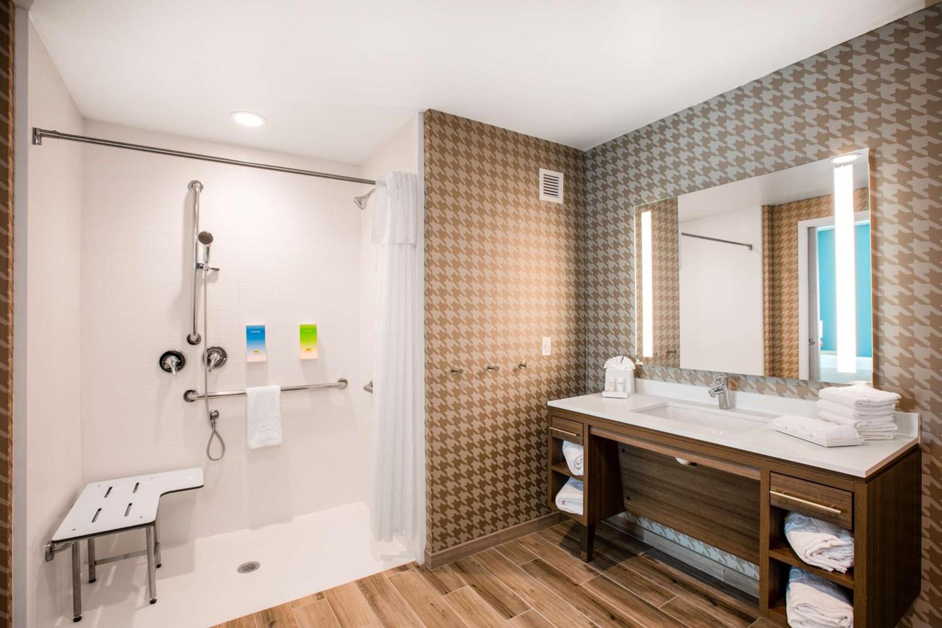 Home2 Suites By Hilton Carlsbad, Ca photo 17