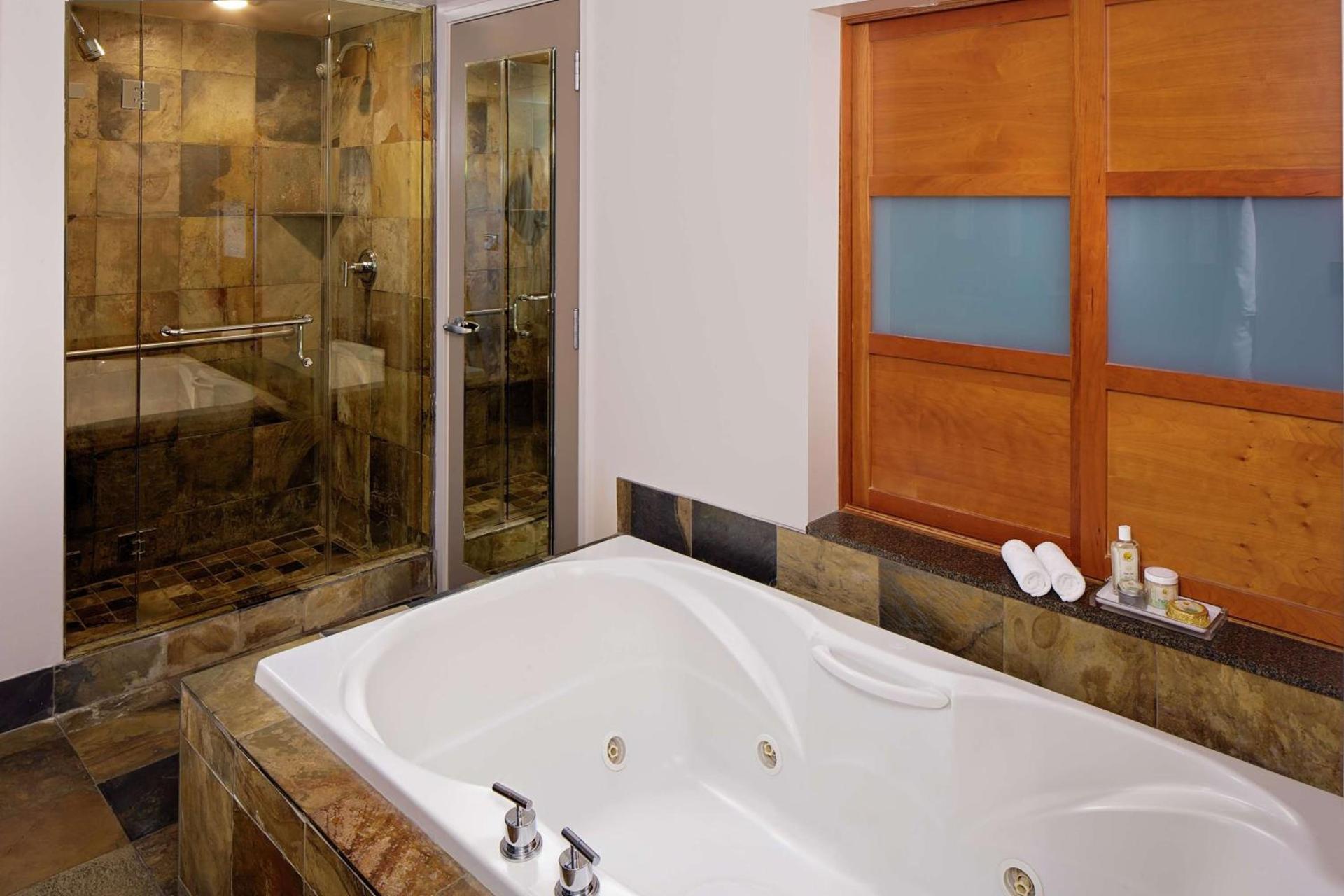 Chrysalis Inn & Spa Bellingham, Curio Collection by Hilton photo 22
