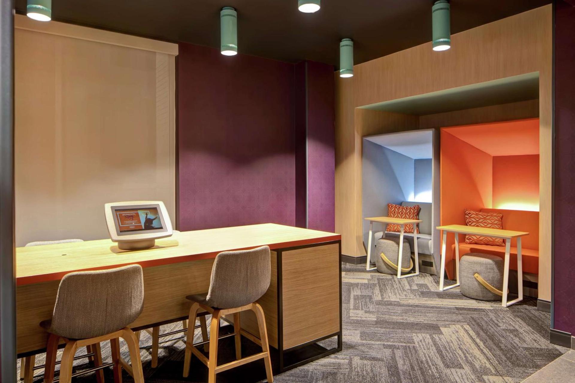 Tru By Hilton Oxford photo 5