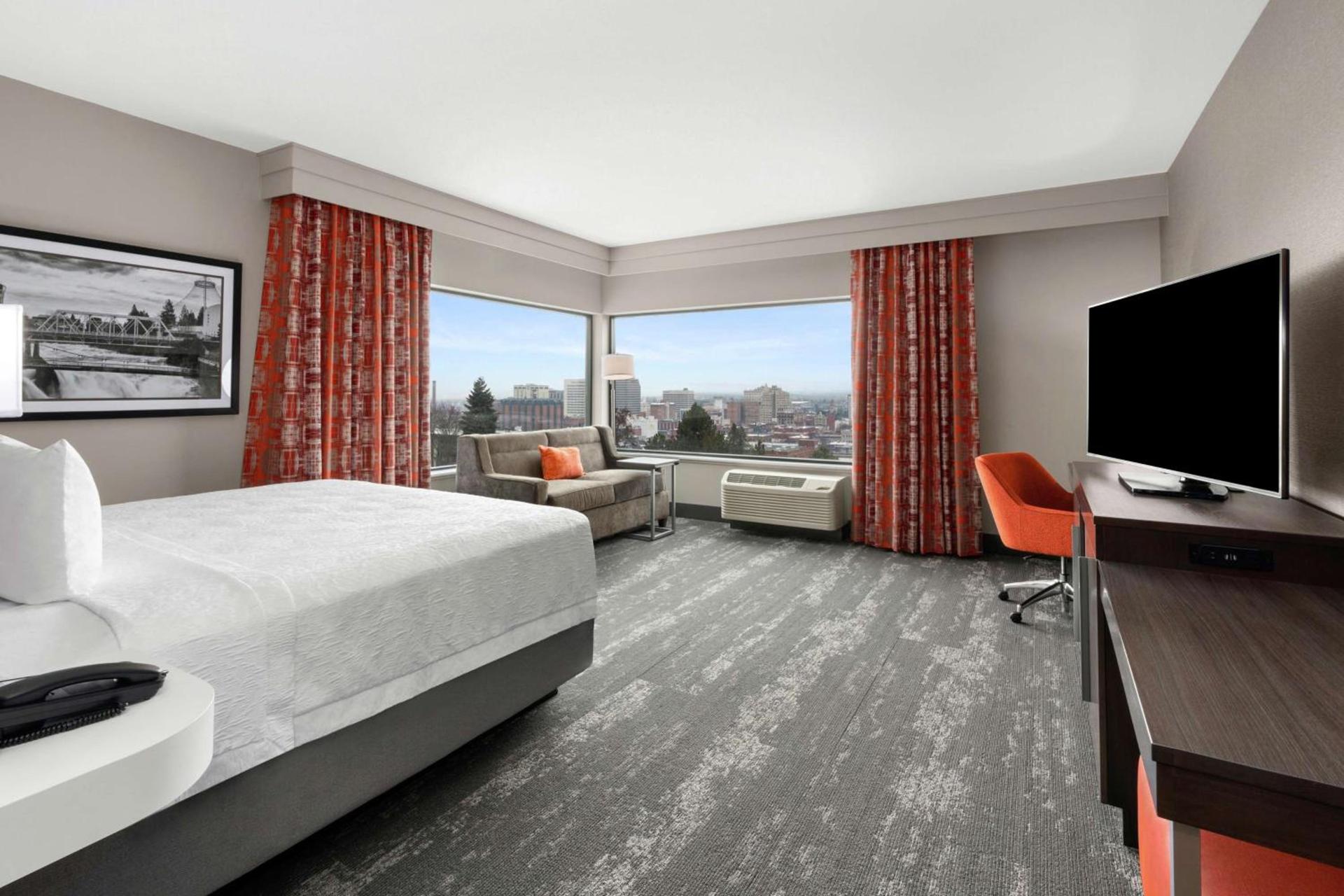 Hampton Inn & Suites Spokane Downtown-South photo 35