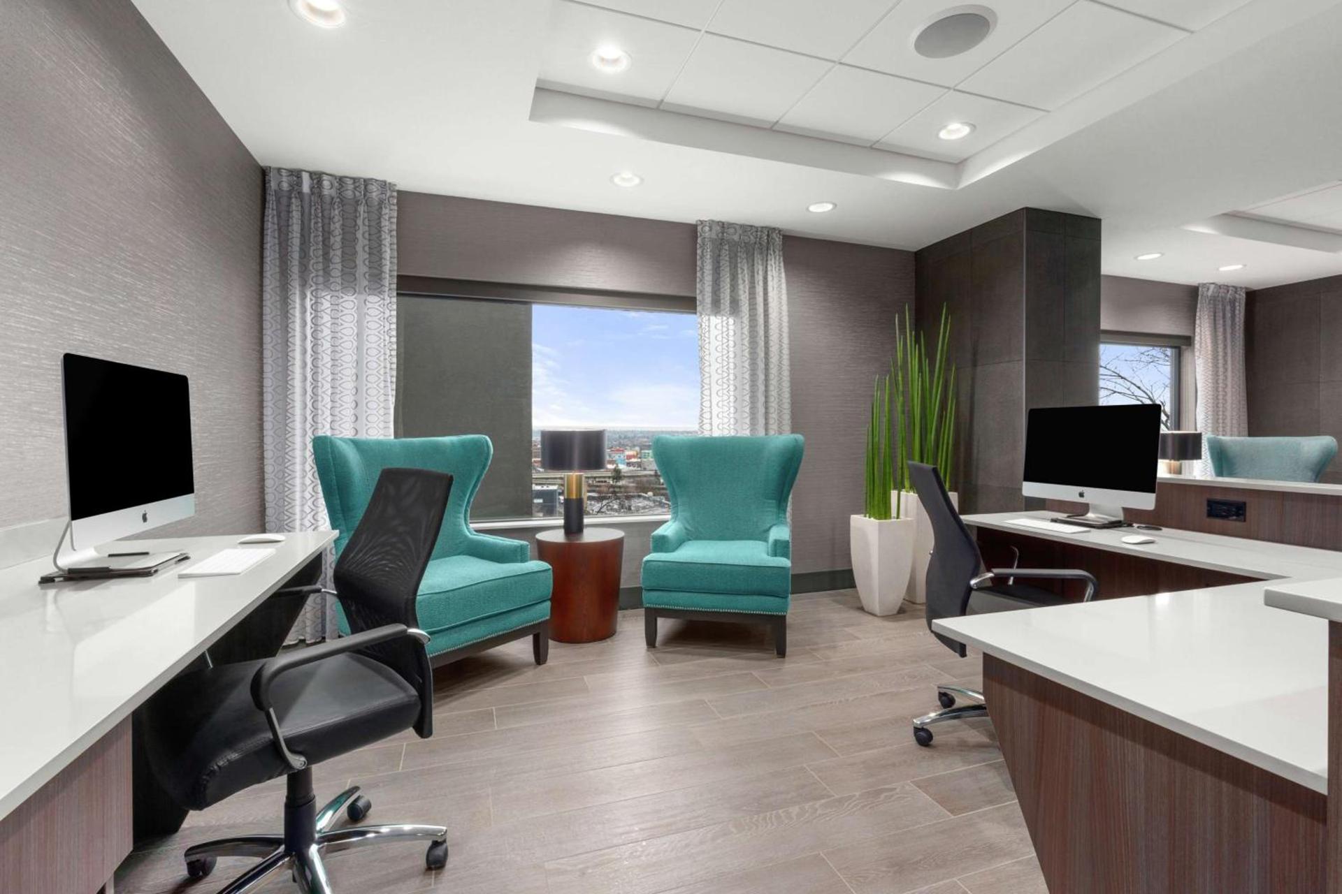 Hampton Inn & Suites Spokane Downtown-South photo 63