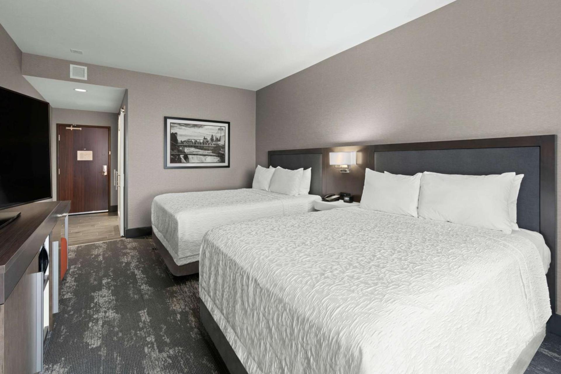 Hampton Inn & Suites Spokane Downtown-South photo 62