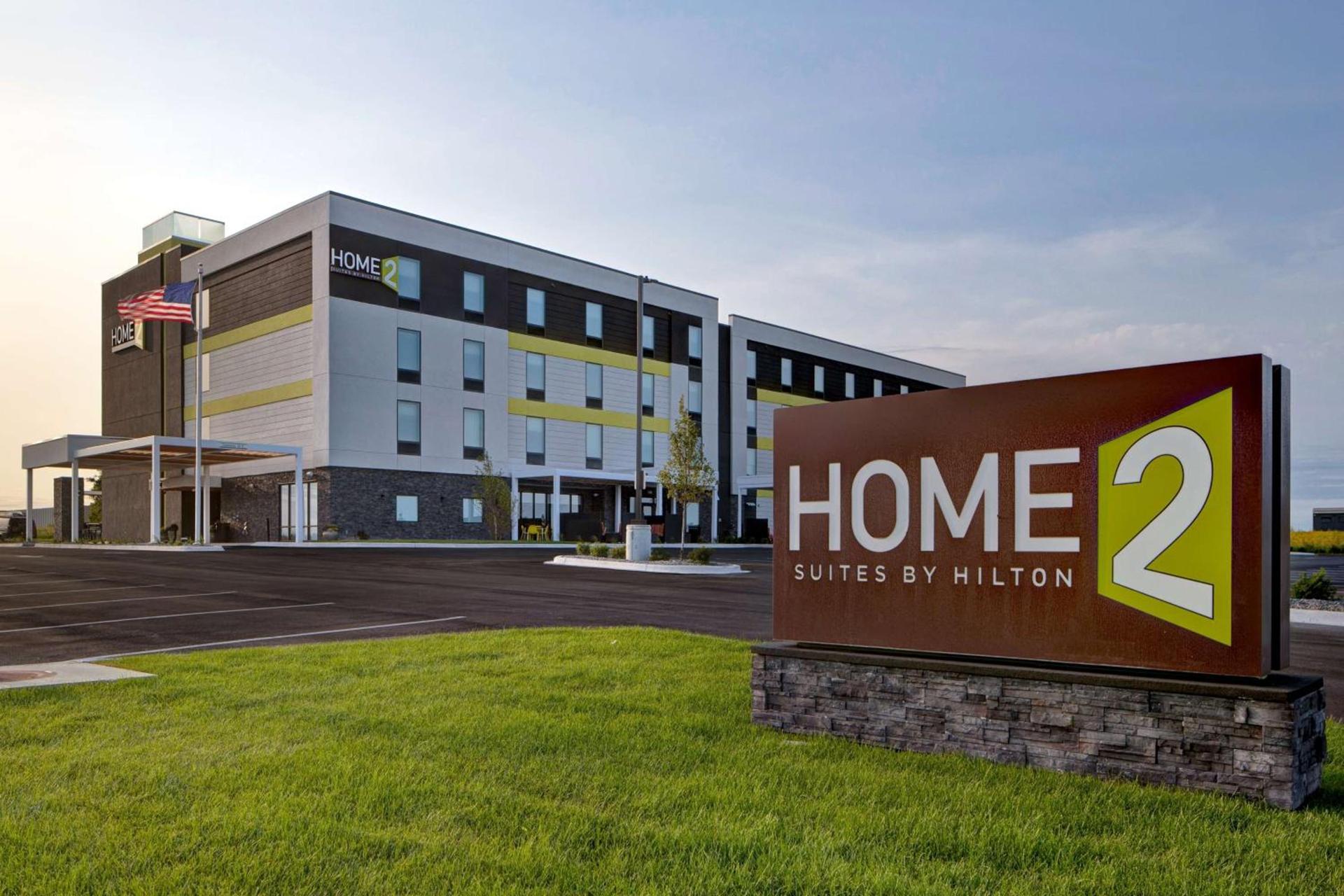 Home2 Suites By Hilton Loves Park Rockford — hotel in Loves Park