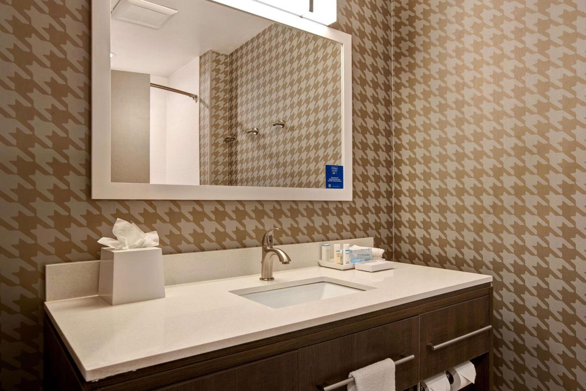 Home2 Suites By Hilton Loves Park Rockford photo 36