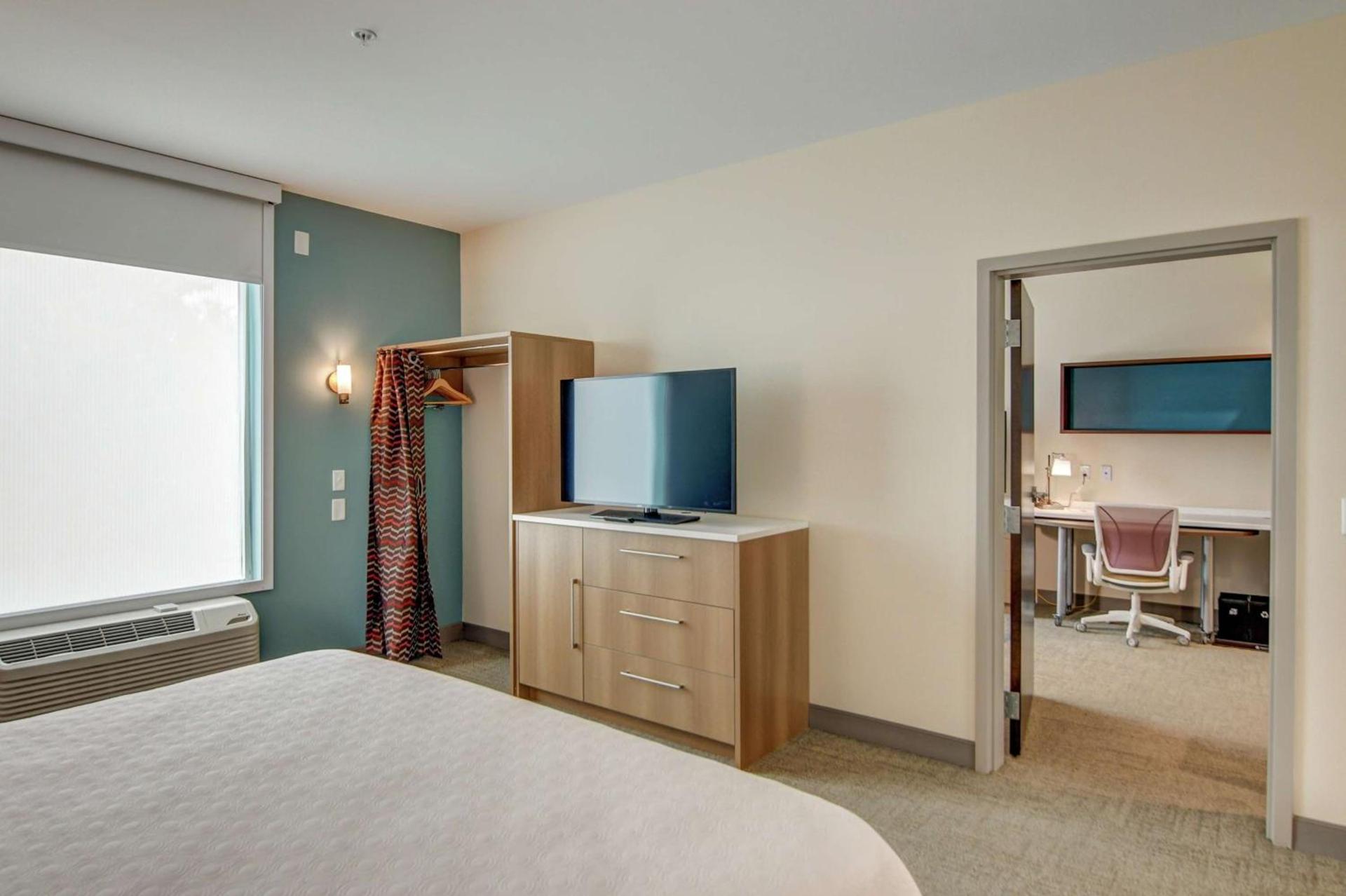 Home2 Suites By Hilton Foley photo 2