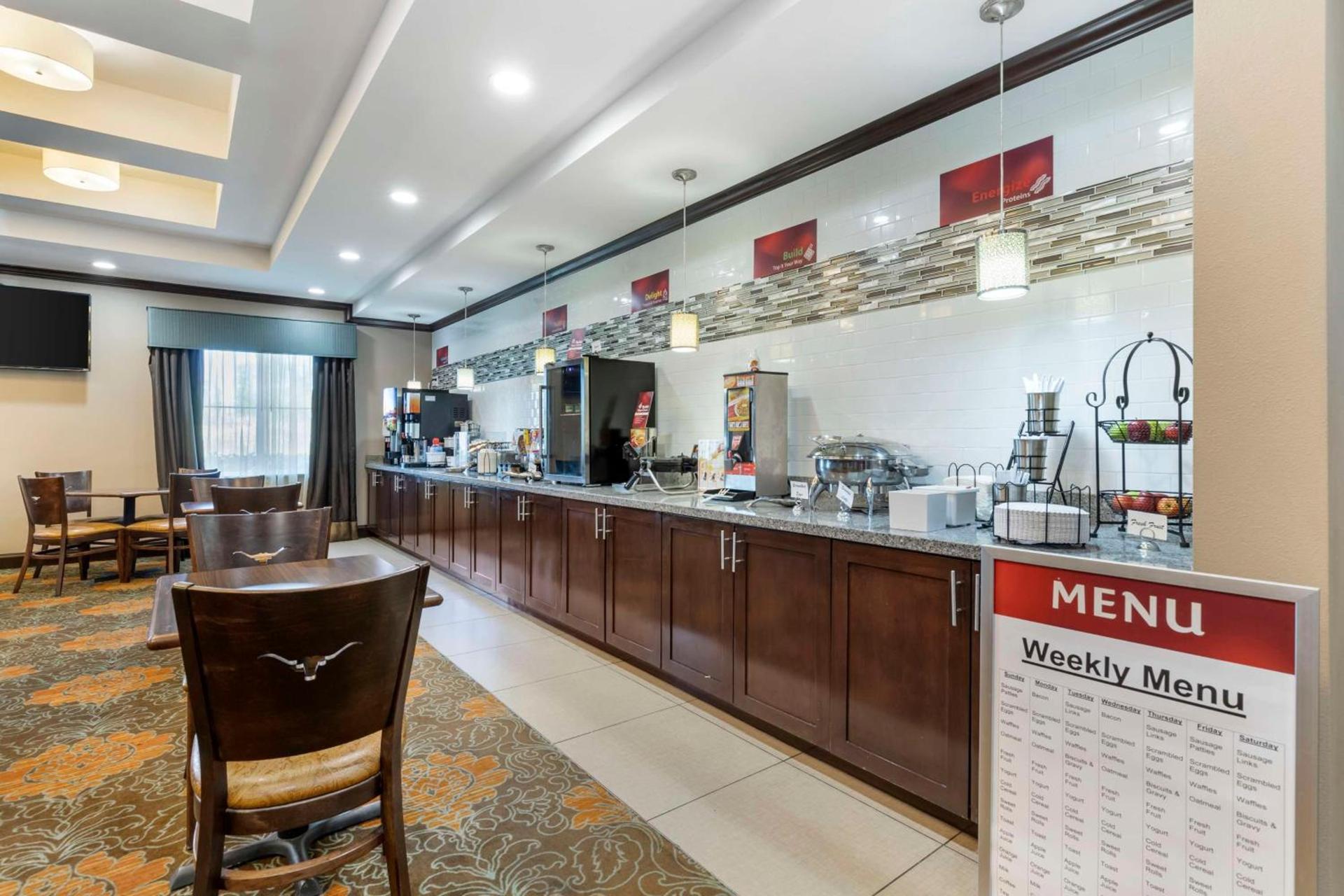 Best Western Plus Longhorn Inn & Suites photo 32