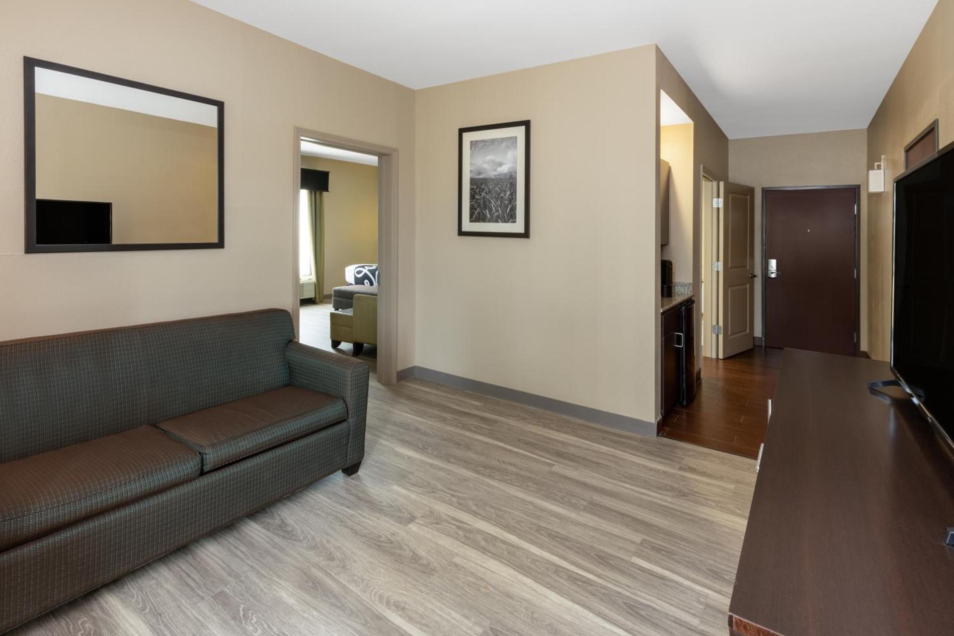 La Quinta Inn & Suites by Wyndham Durant photo 17