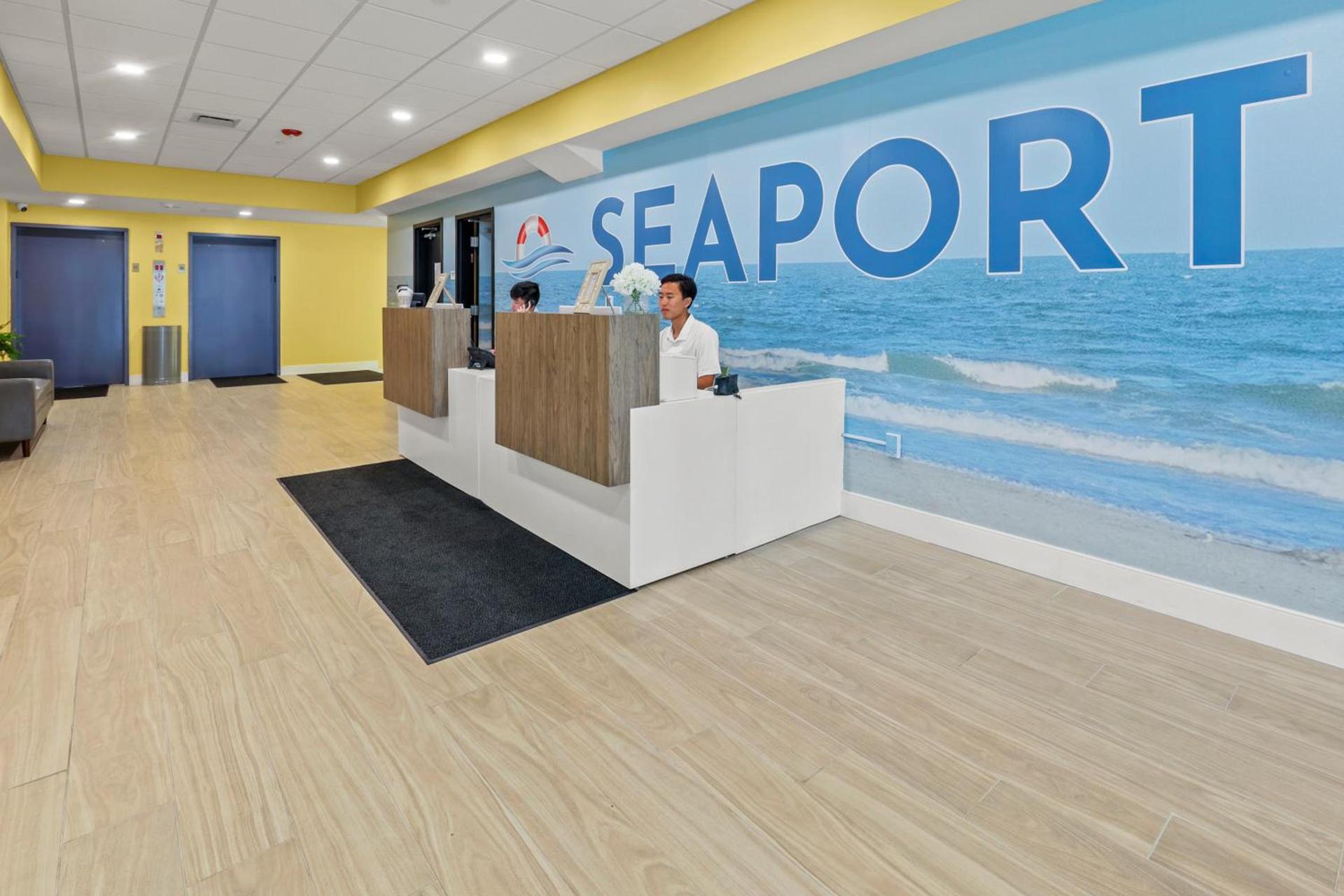 Seaport Suites photo 4