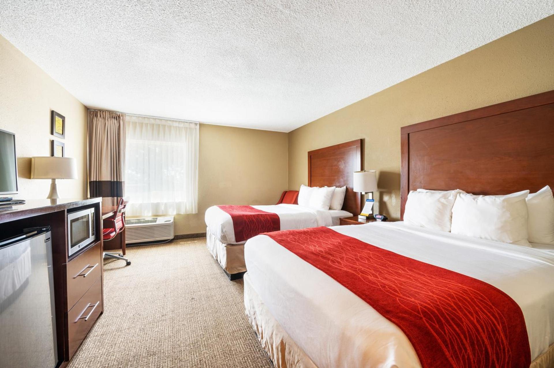 Comfort Inn Mayfield Heights Cleveland East photo 98