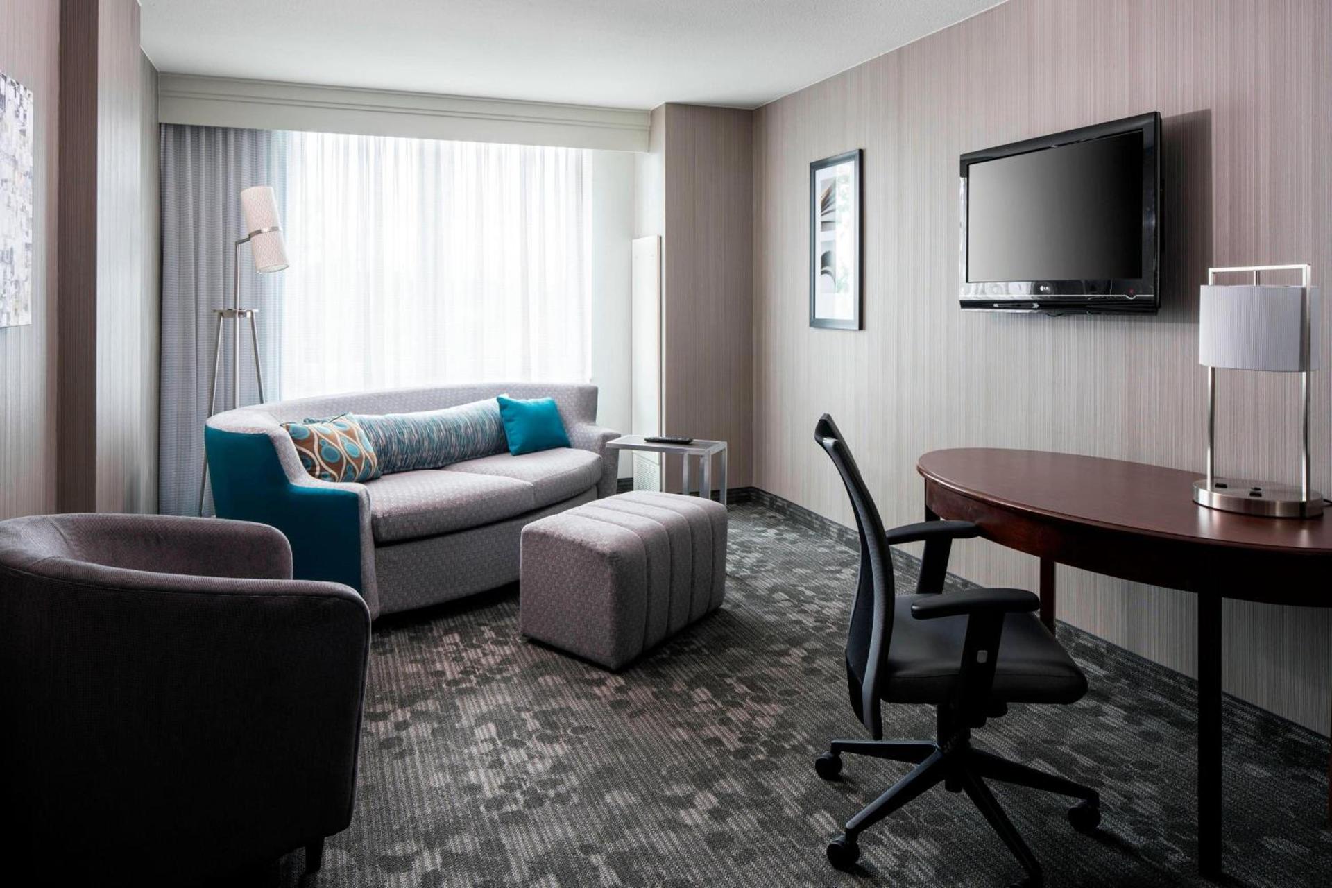 Courtyard by Marriott Seattle Federal Way photo 10