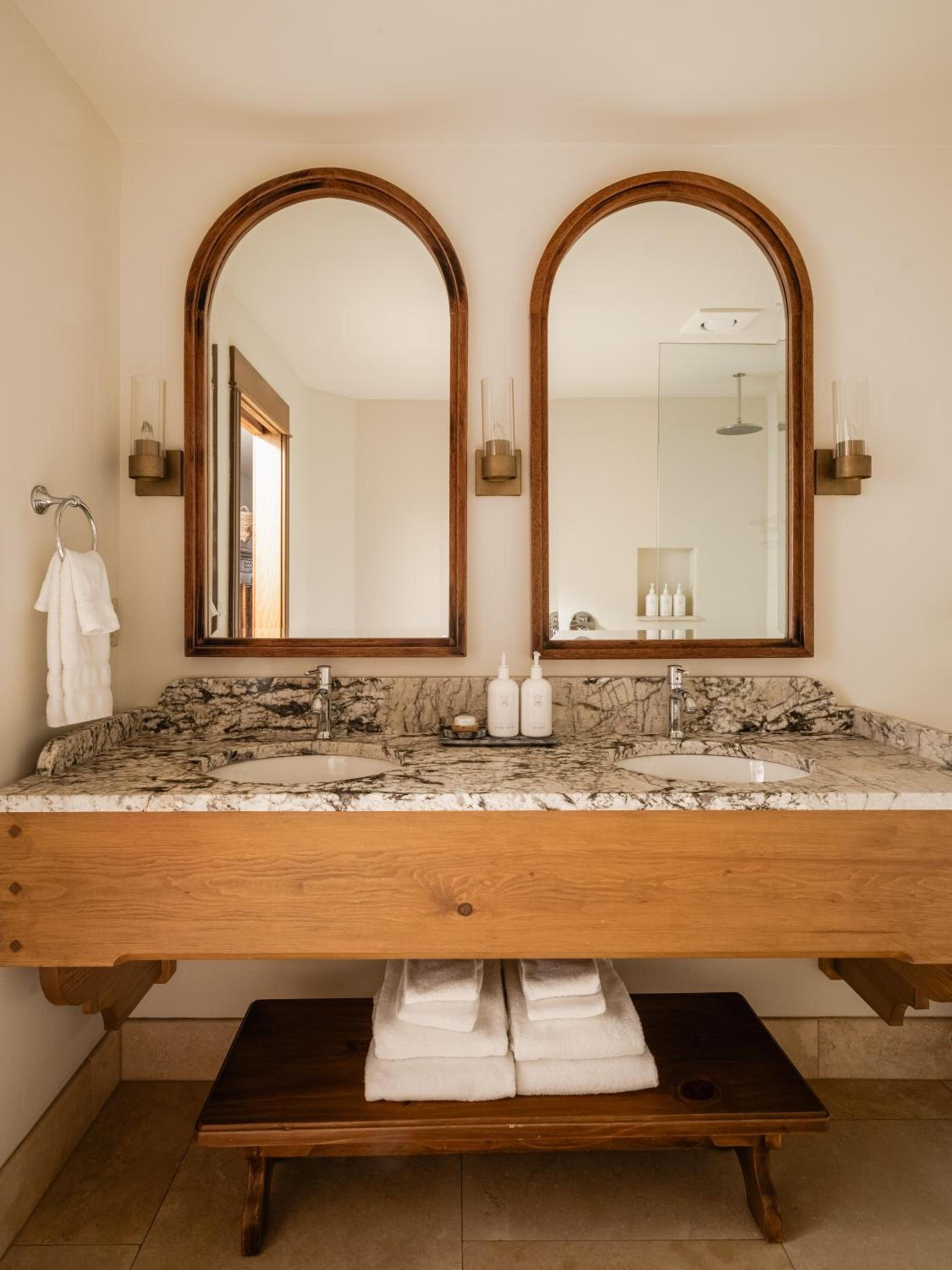 Enzian Inn photo 67