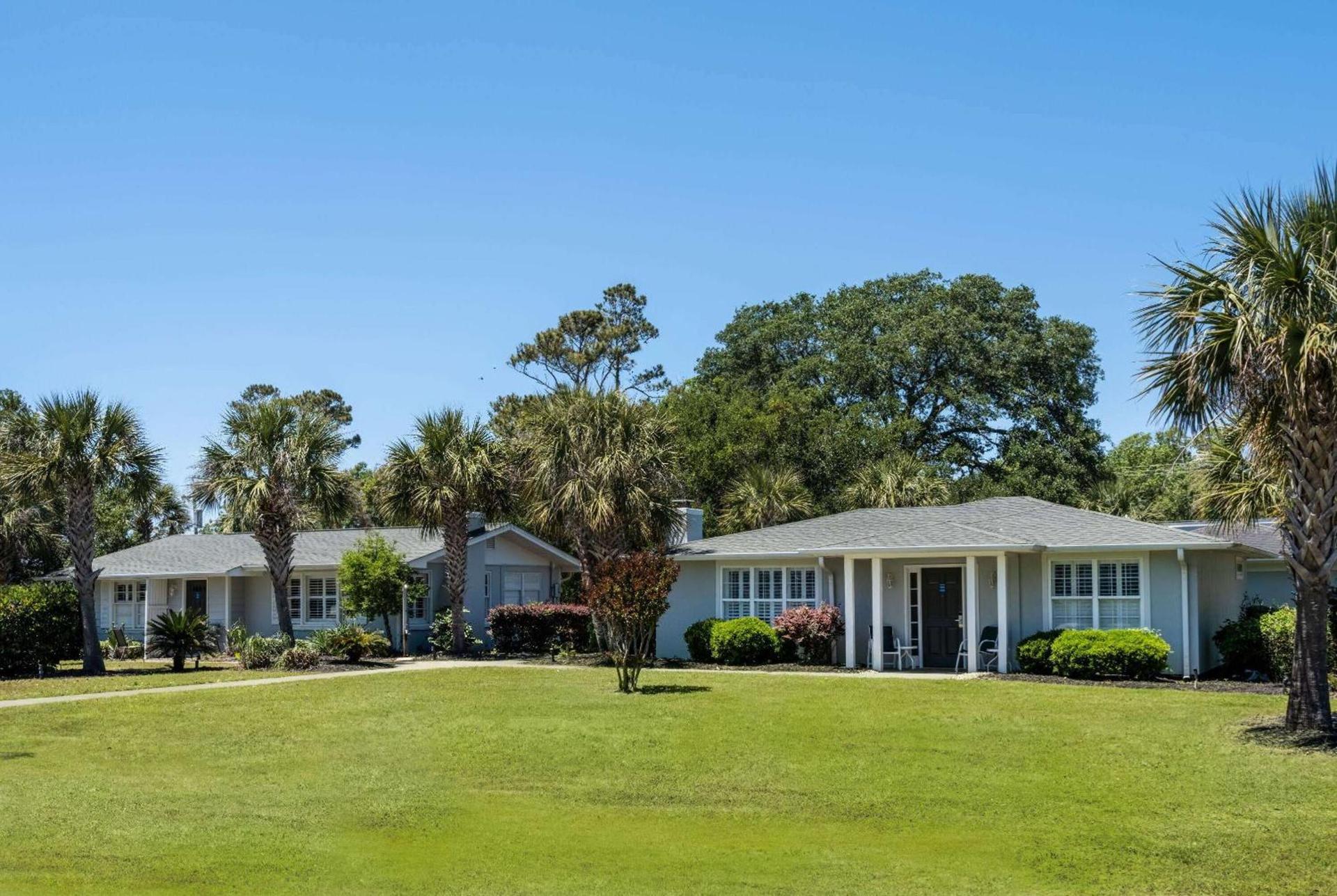 The Sandbar Hotel, Trademark Collection by Wyndham photo 2