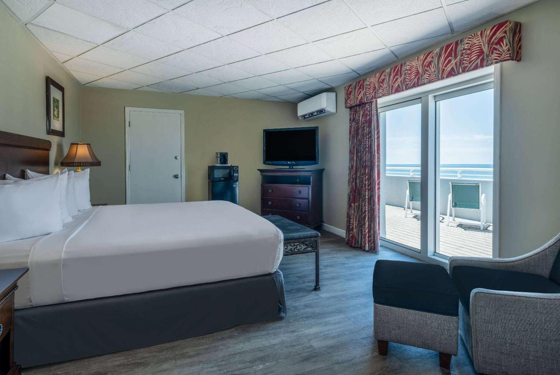 The Sandbar Hotel, Trademark Collection by Wyndham photo 35