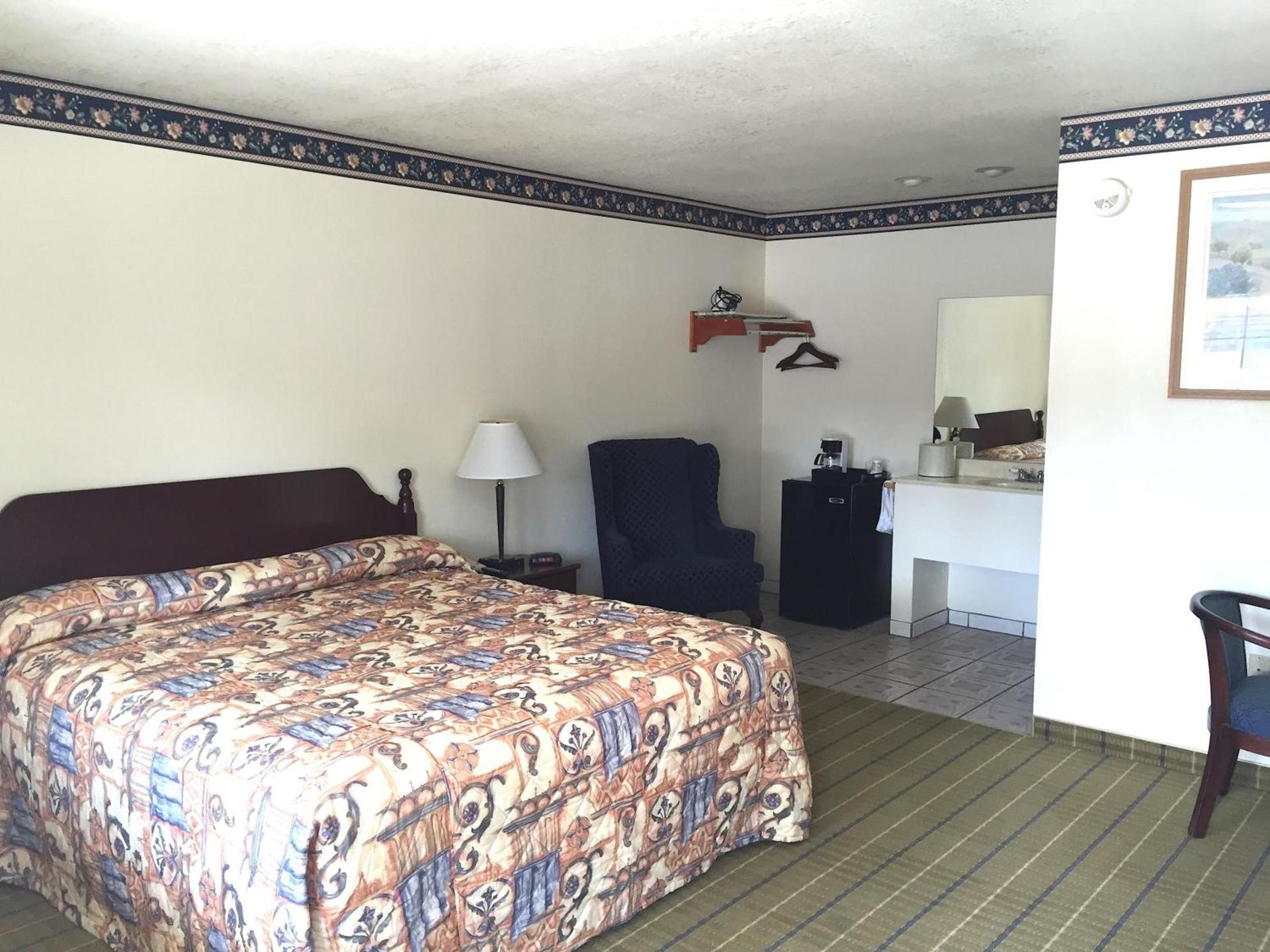 Budget Inn of Lodi photo 27