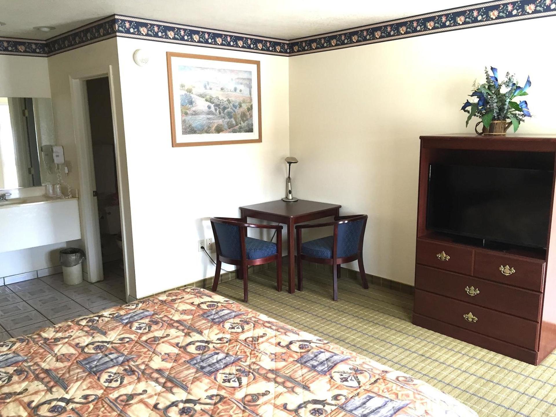Budget Inn of Lodi photo 28