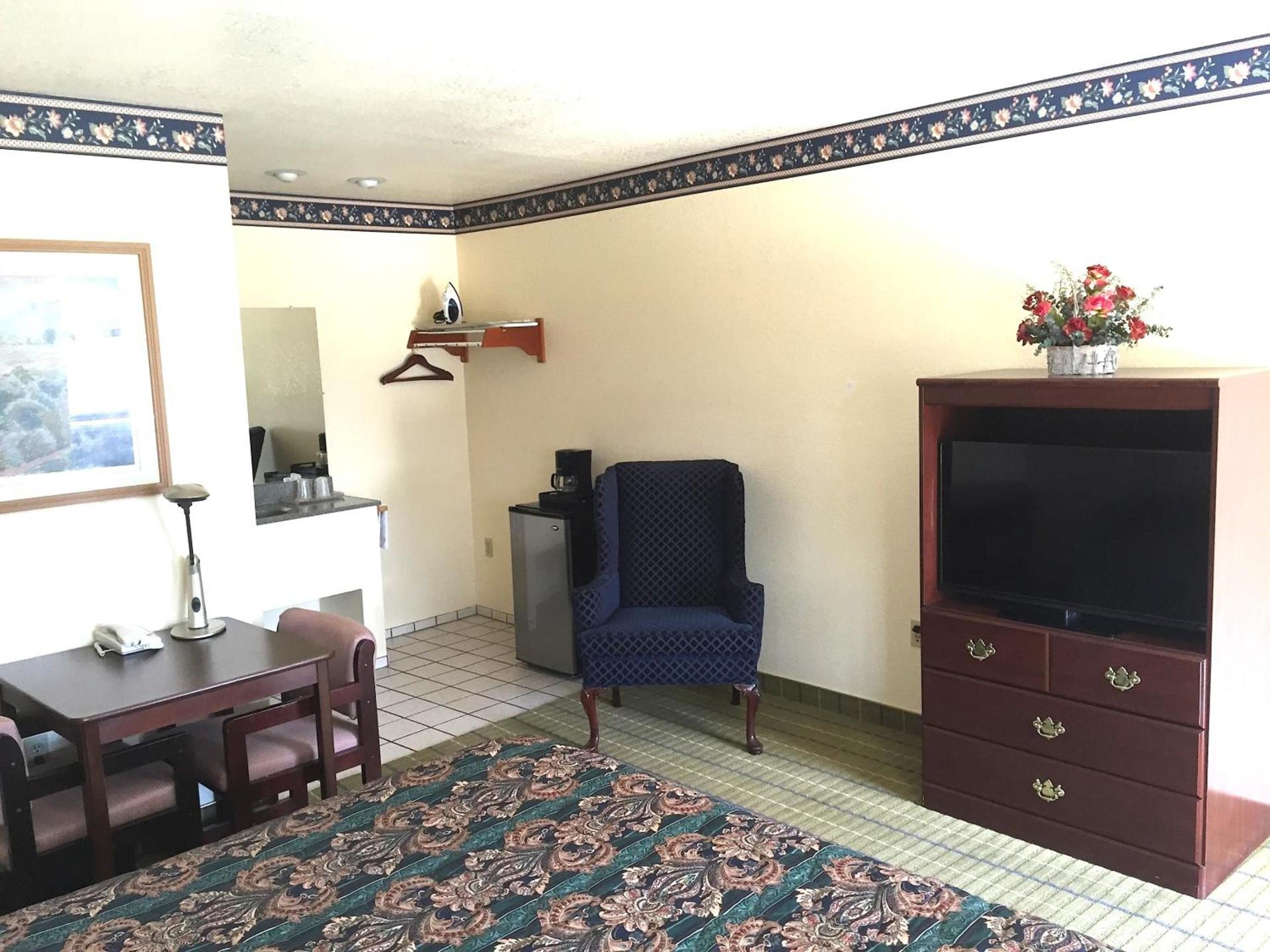 Budget Inn of Lodi photo 23