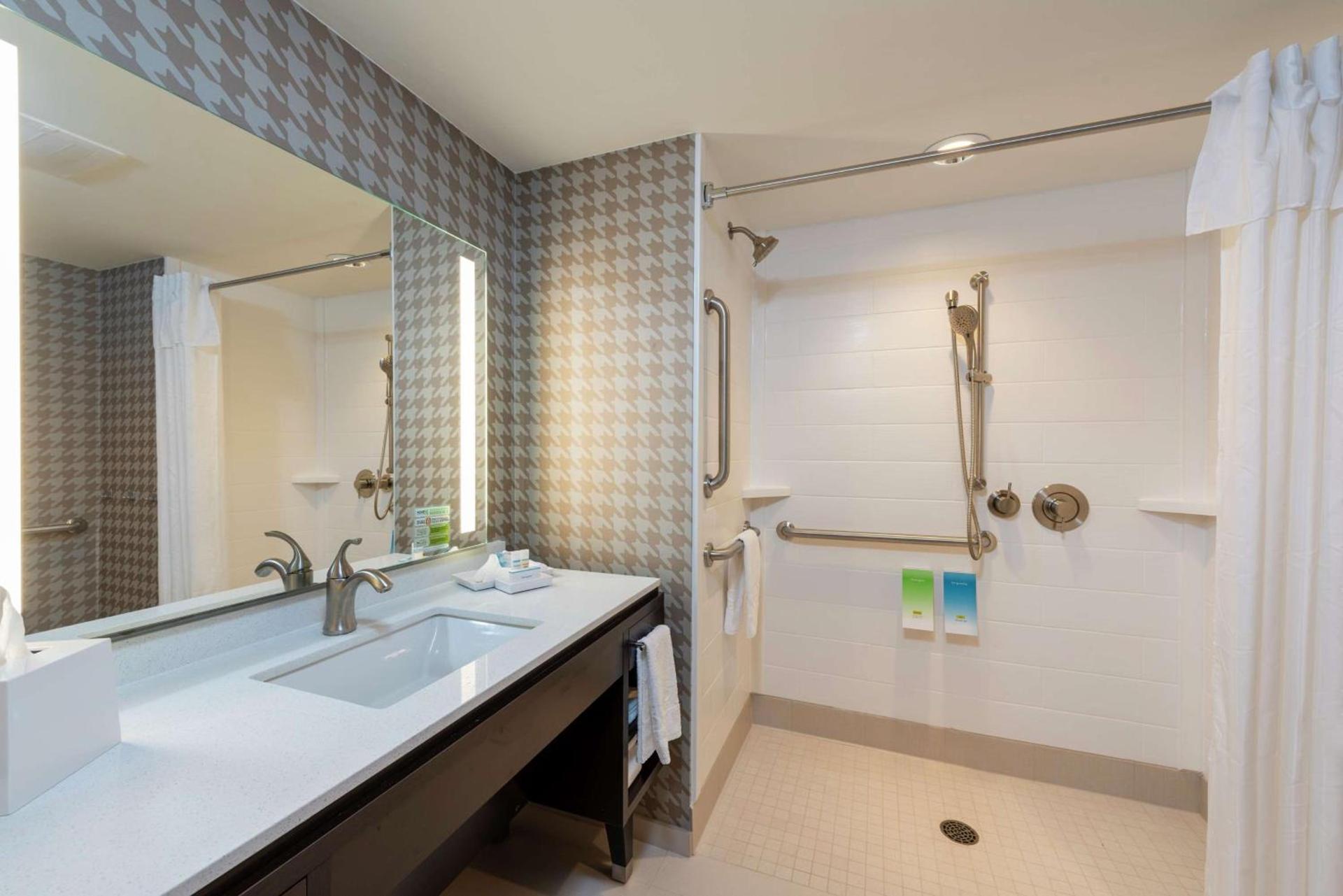 Home2 Suites By Hilton Appleton, Wi photo 19