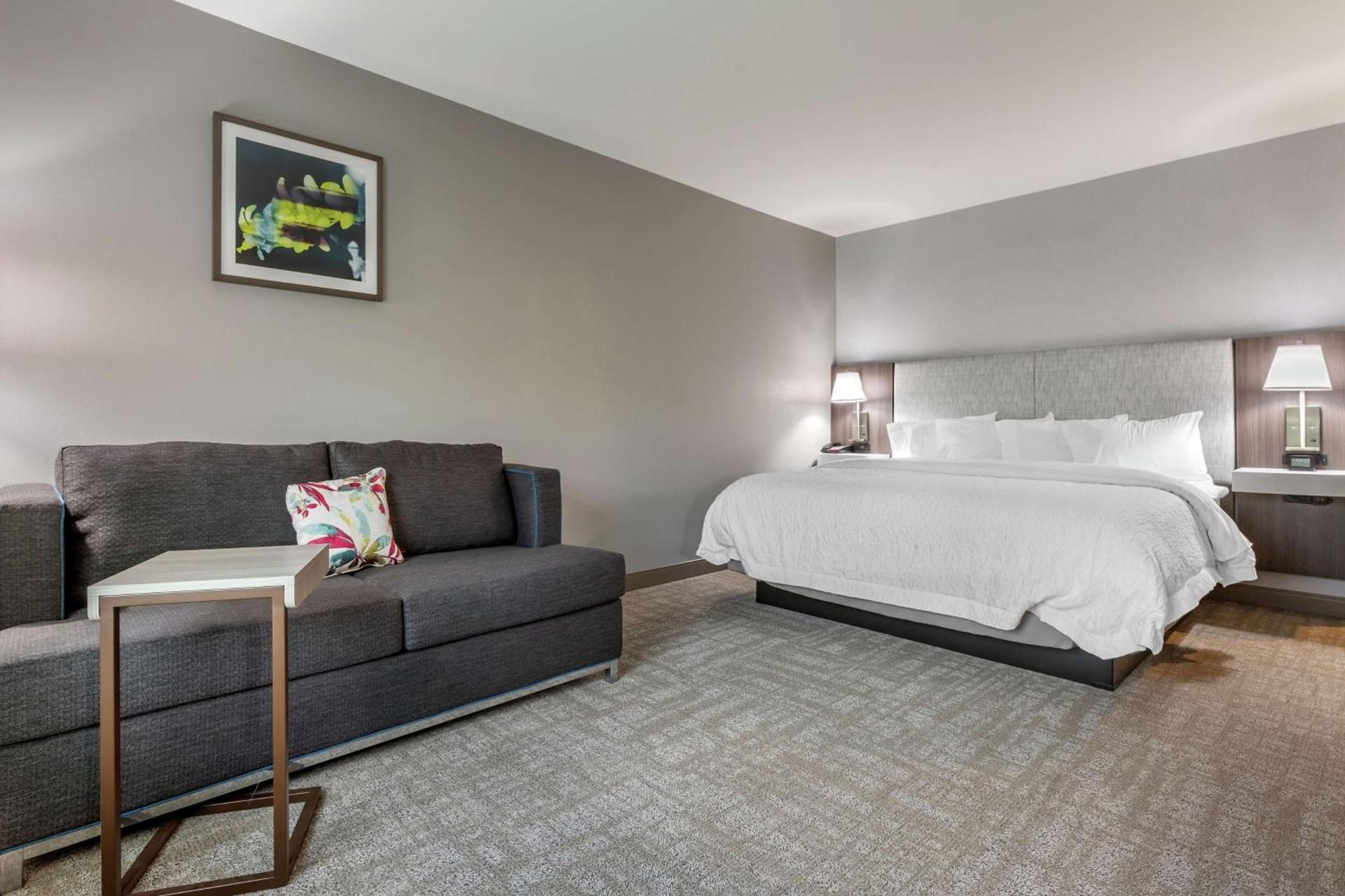 Hampton Inn Camden, SC photo 23