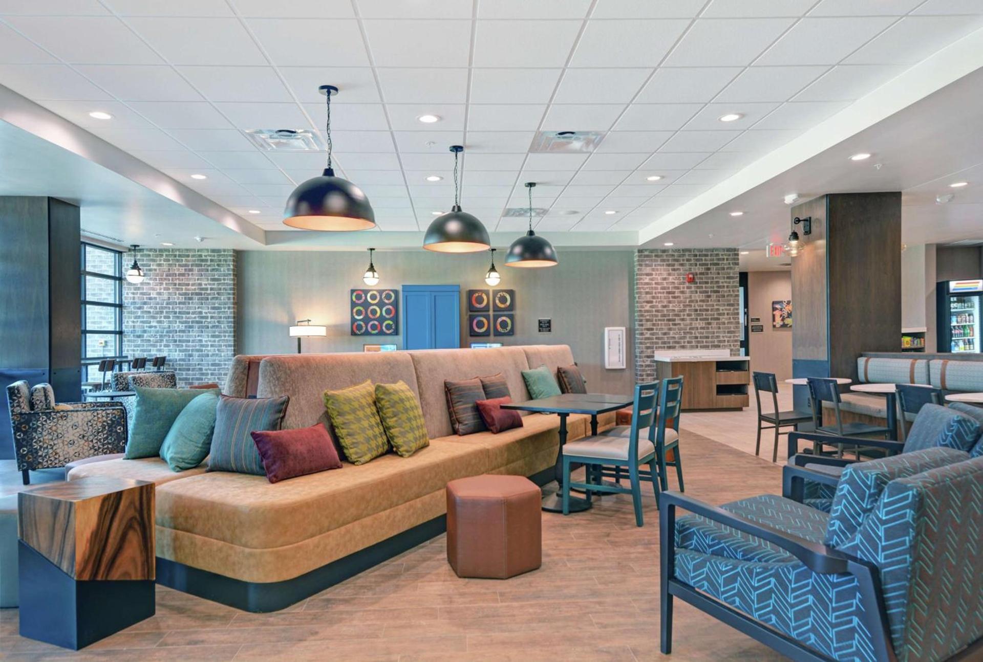 Home2 Suites By Hilton Bettendorf Quad Cities photo 6