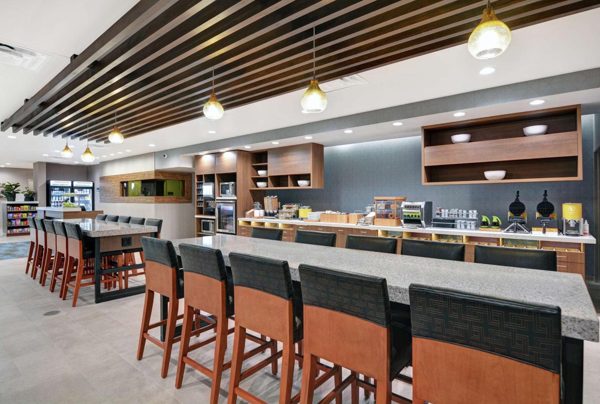 Home2 Suites By Hilton Bettendorf Quad Cities photo 8