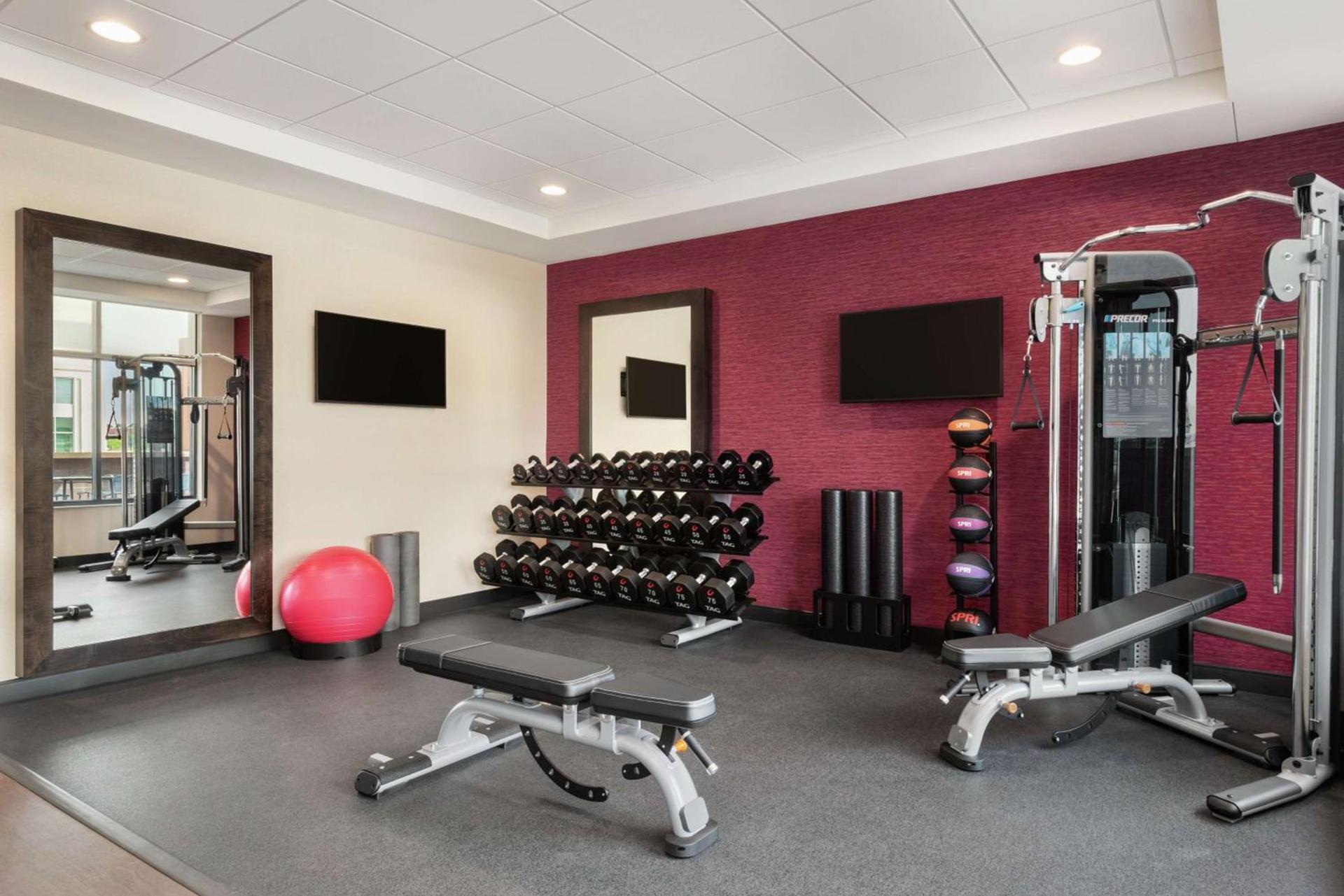 Home2 Suites By Hilton Madison Central Alliant Energy Center photo 12