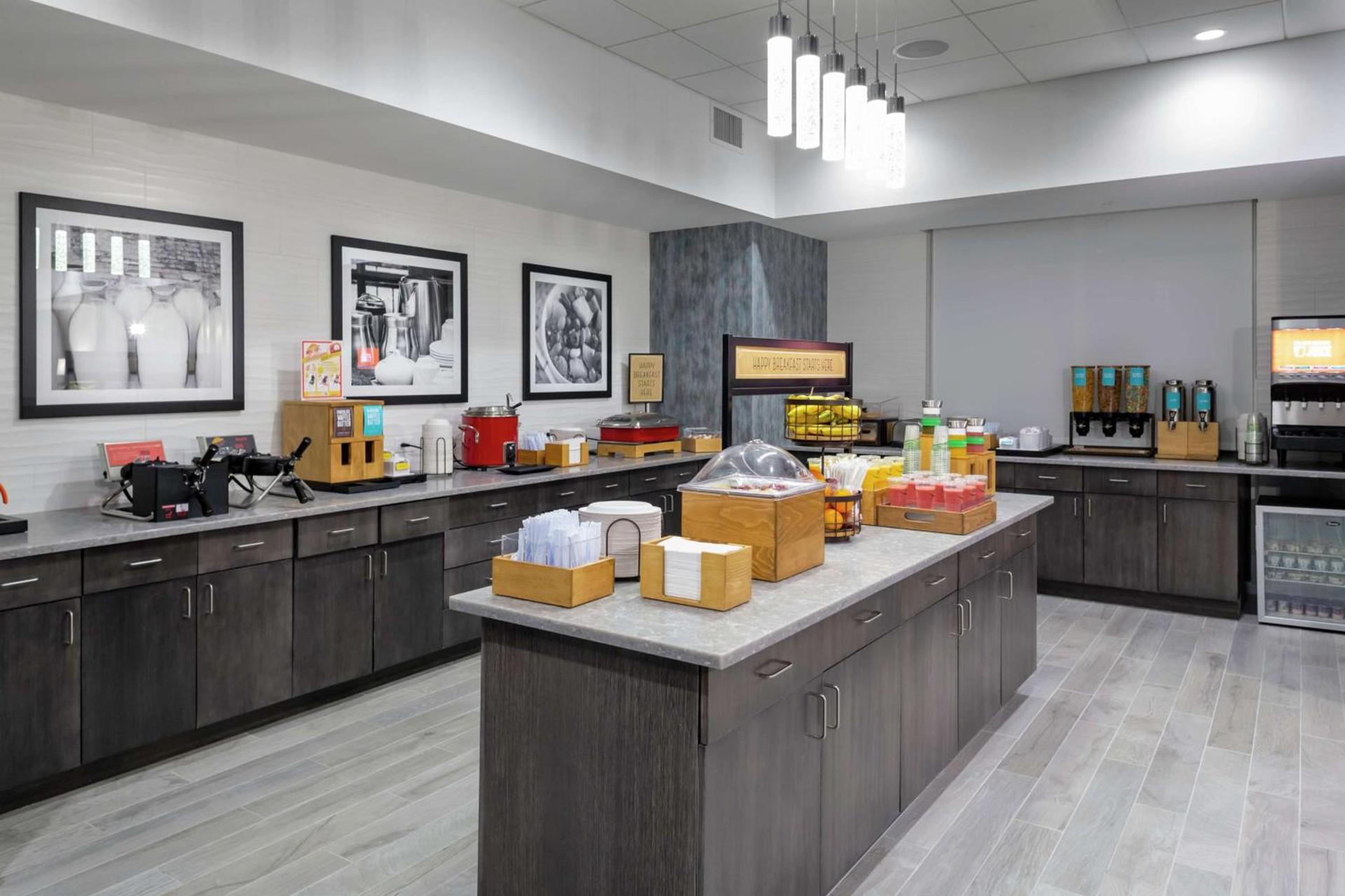 Hampton Inn Dunedin, Fl photo 10