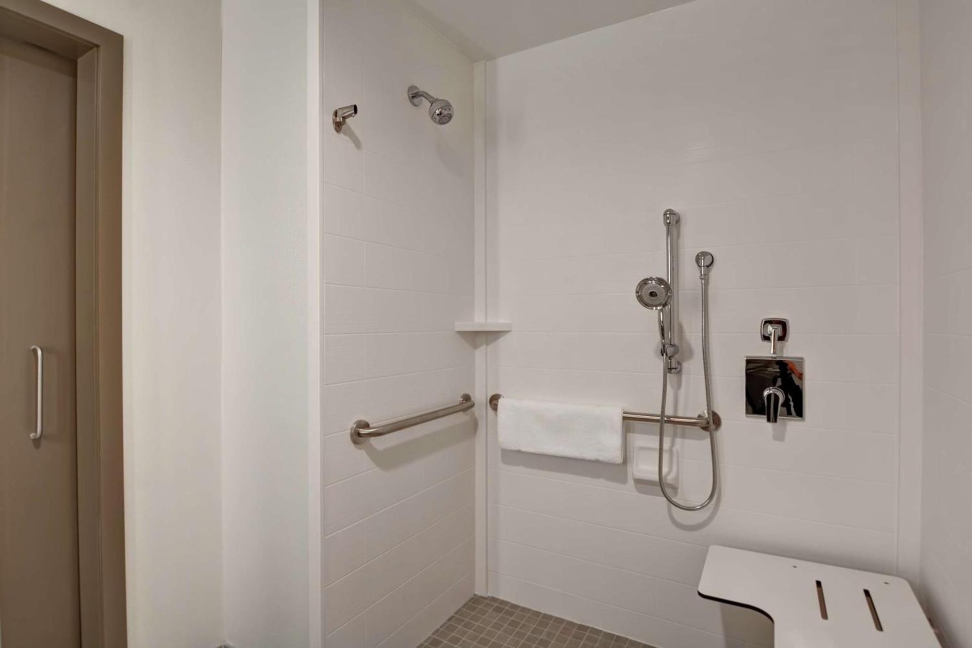 Hilton Garden Inn Biloxi photo 26