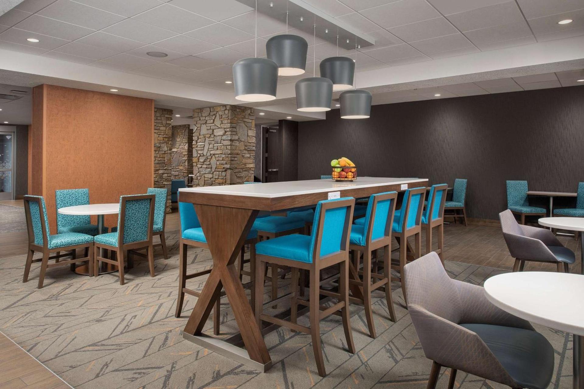 Hampton Inn & Suites Rapid City Rushmore, SD photo 10