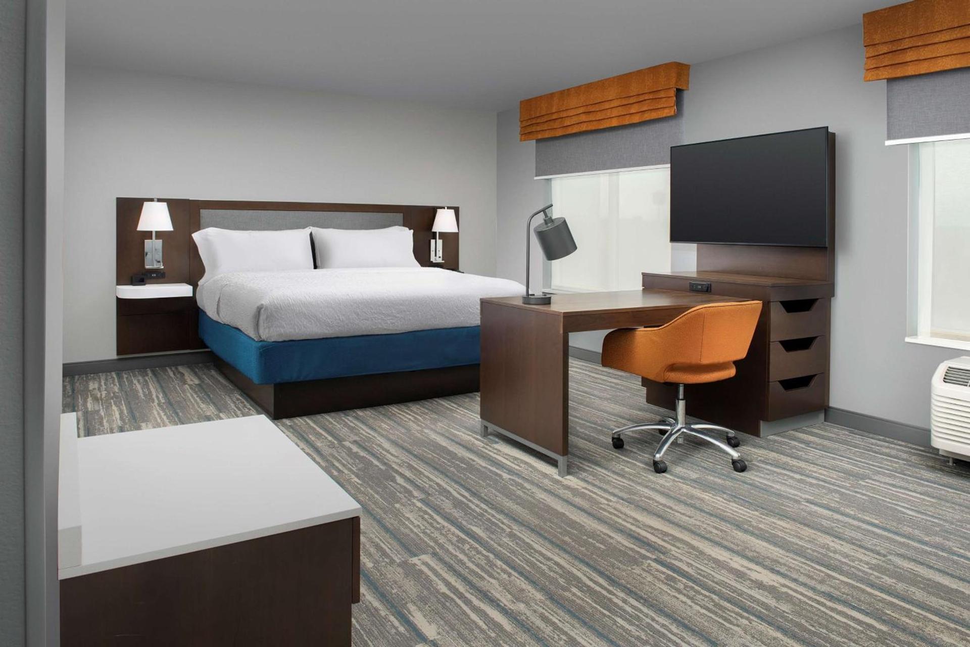 Hampton Inn & Suites Rapid City Rushmore, SD photo 30