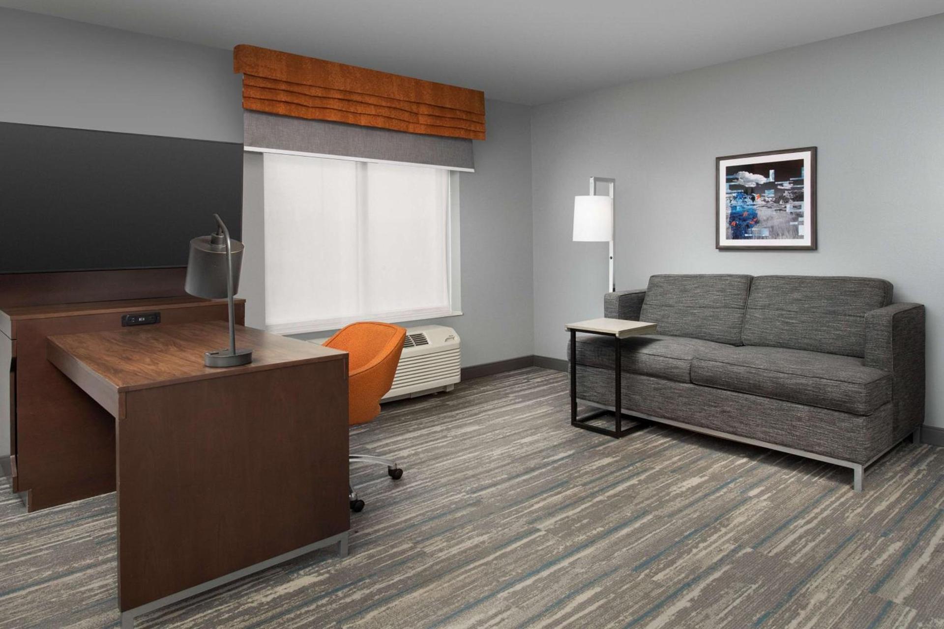 Hampton Inn & Suites Rapid City Rushmore, SD photo 32