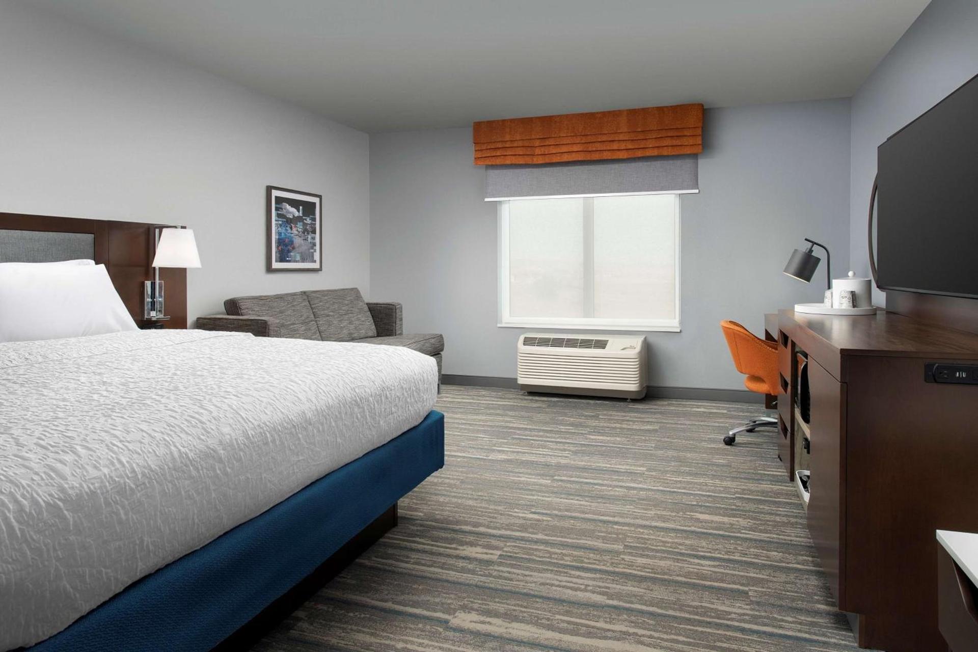 Hampton Inn & Suites Rapid City Rushmore, SD photo 38
